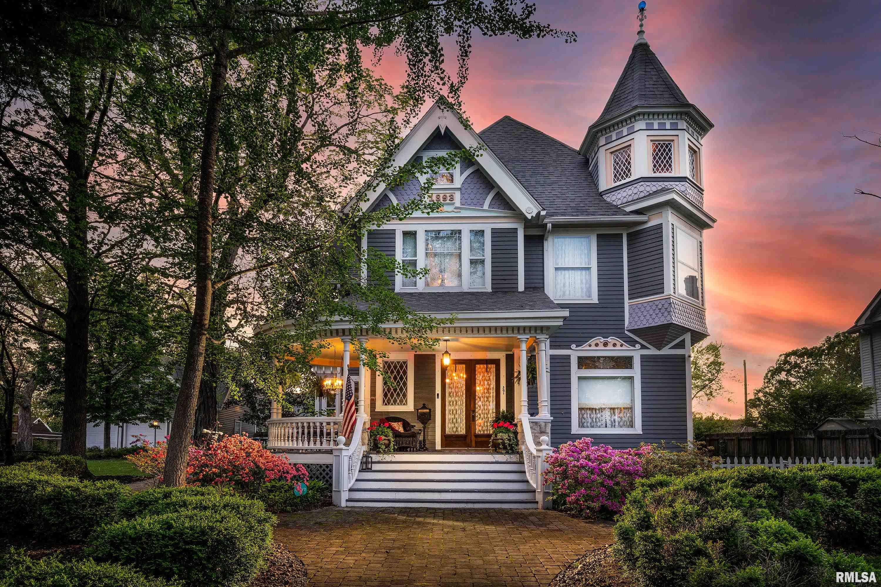 301 W High Street, Anna, Illinois image 2