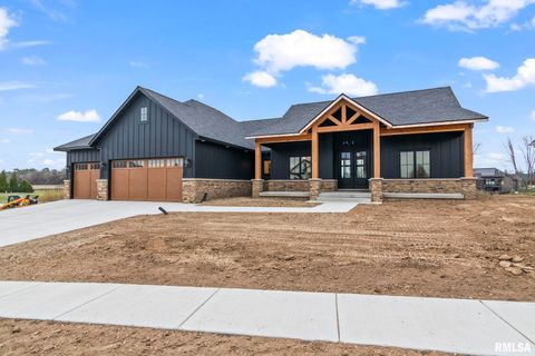 Homes For Sale - 1807 Willow Bend<br/> Sangamon County, Chatham, IL 62629