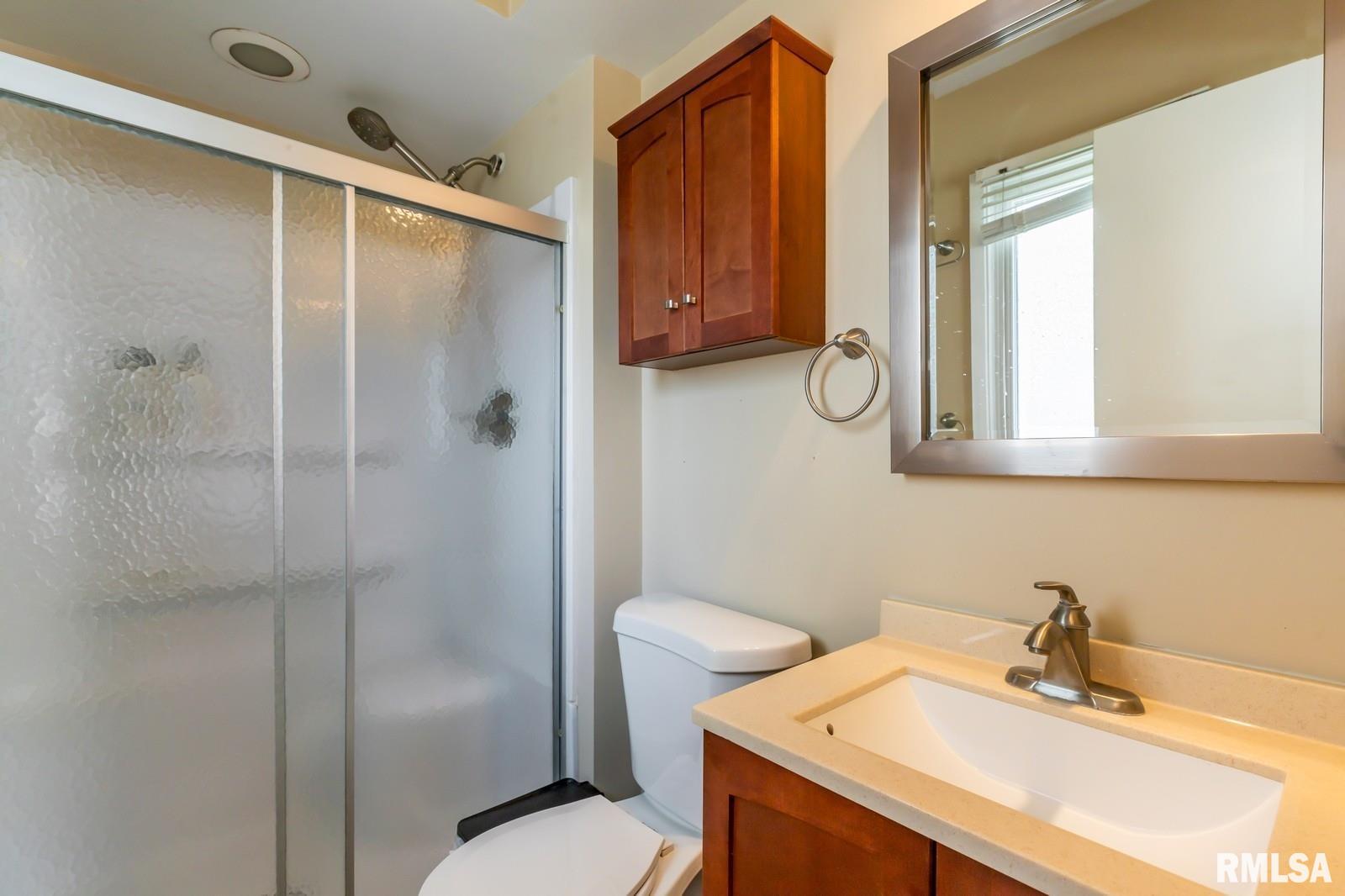 2885 Willow Drive, Bettendorf, Iowa image 22