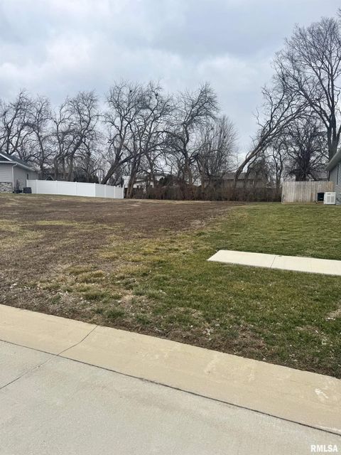 Vacant Land For Sale - 83 Firefly Court<br/> Chatham, IL 62629