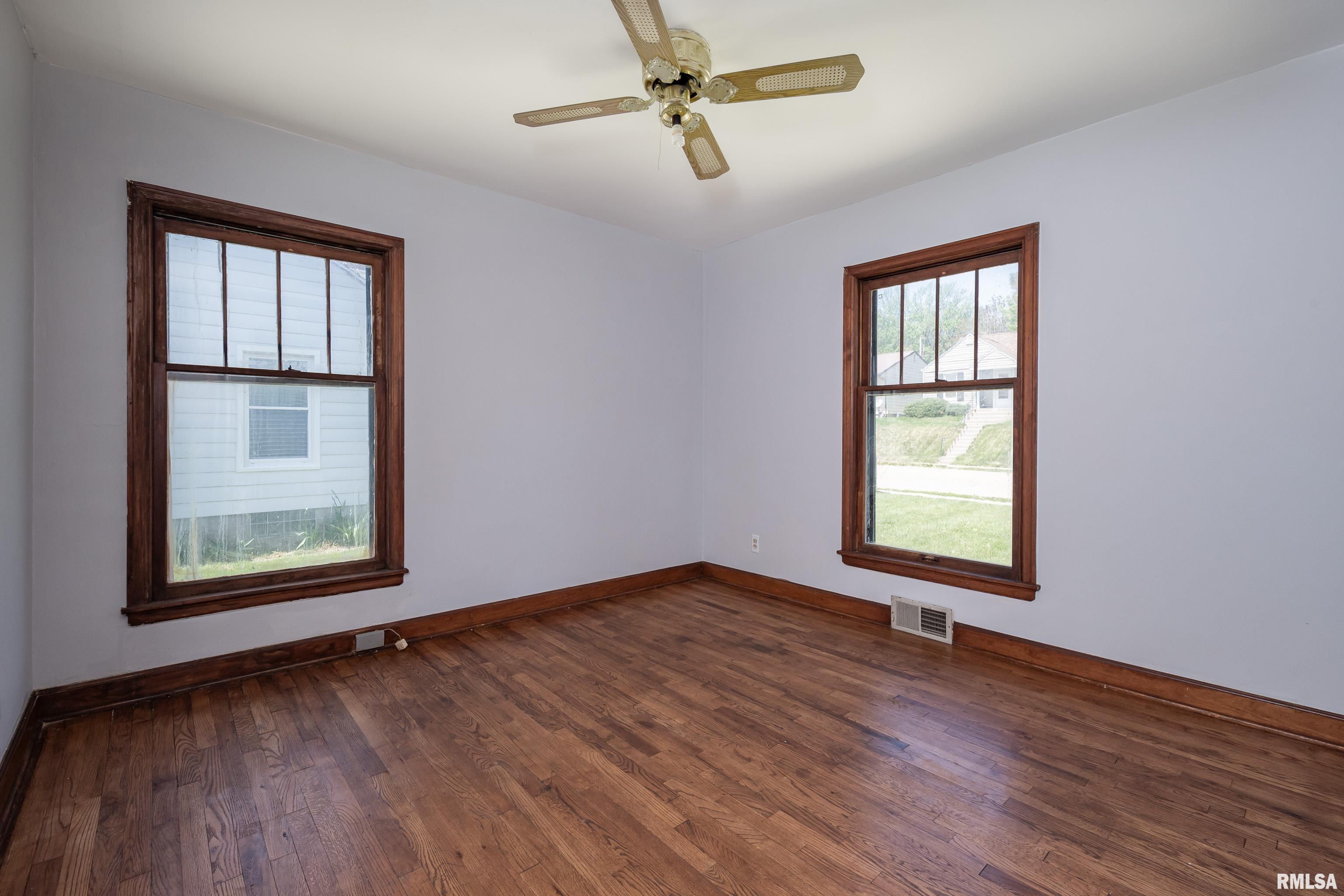1641 W 36th Street, Davenport, Iowa image 17