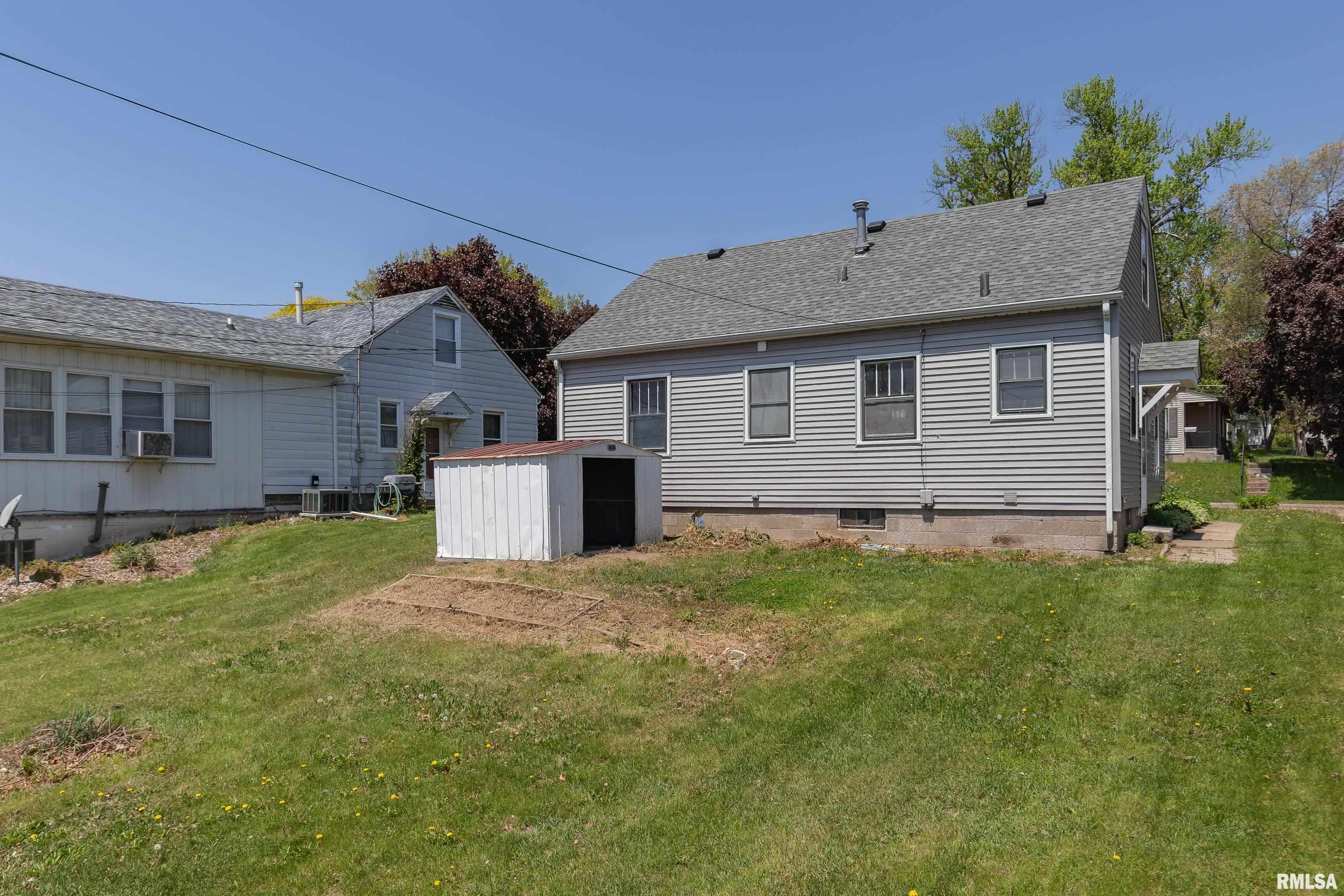 1641 W 36th Street, Davenport, Iowa image 6