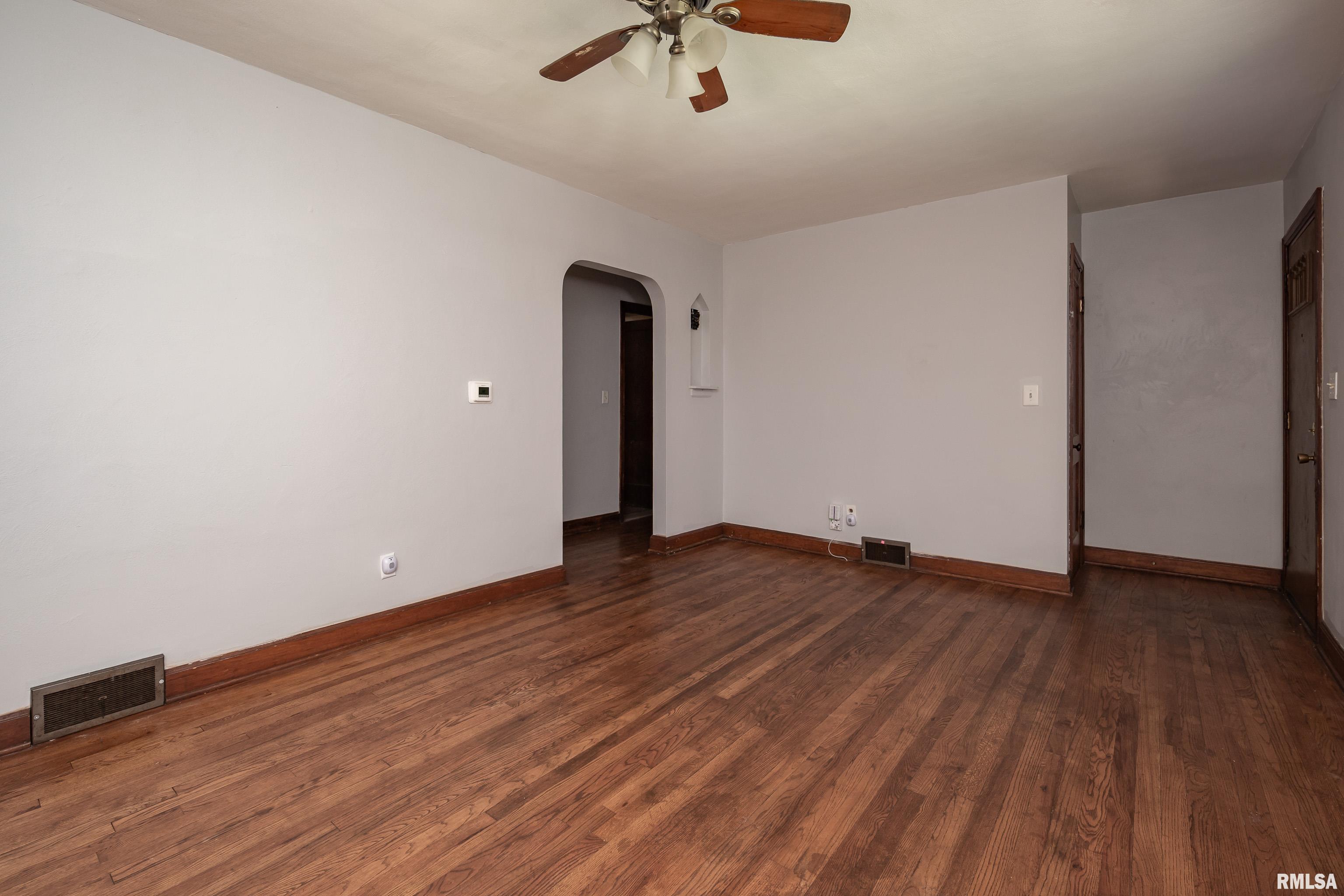 1641 W 36th Street, Davenport, Iowa image 11