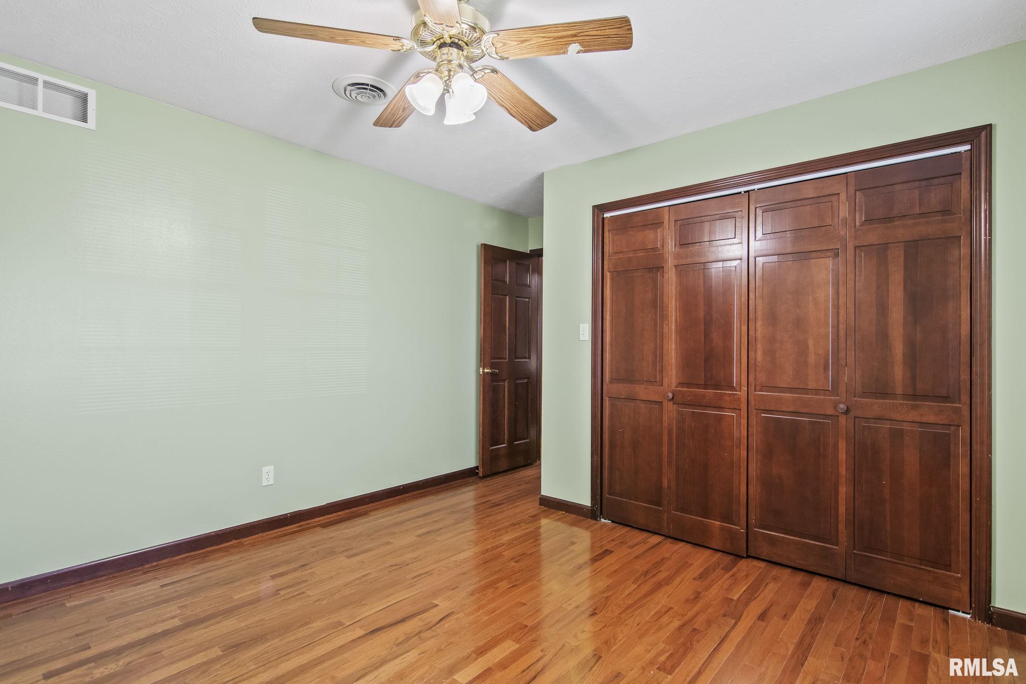 3805 Greenfield Court, Springfield, Illinois image 26