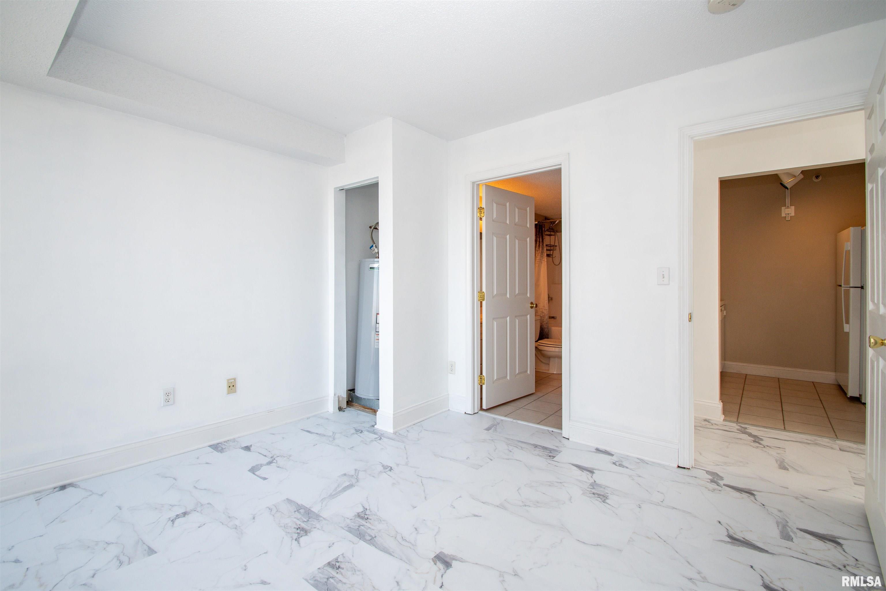 123 SW Jefferson Street #E6C, Peoria, Illinois image 17