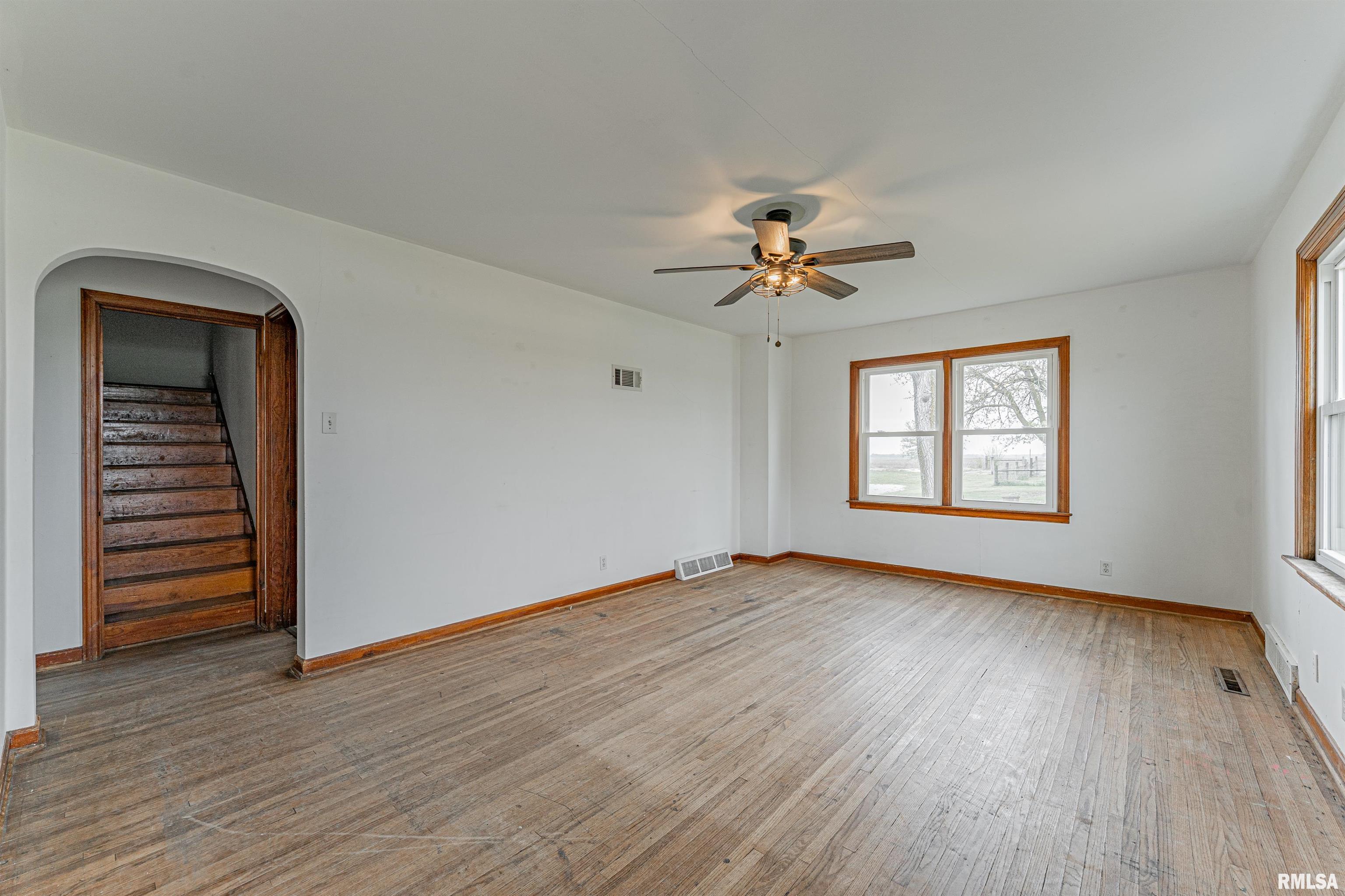 30586 E 830 N Road, Chatsworth, Illinois image 5