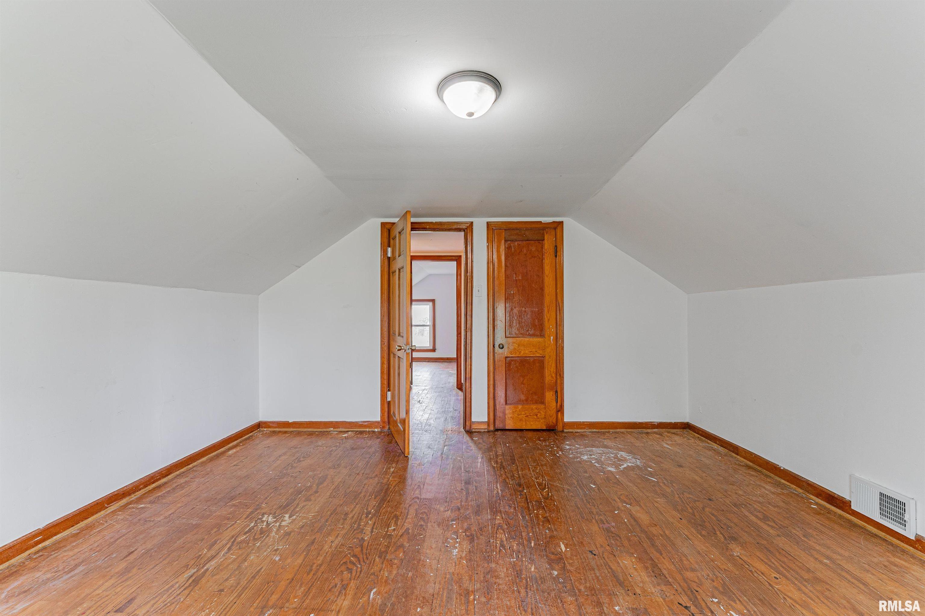 30586 E 830 N Road, Chatsworth, Illinois image 17