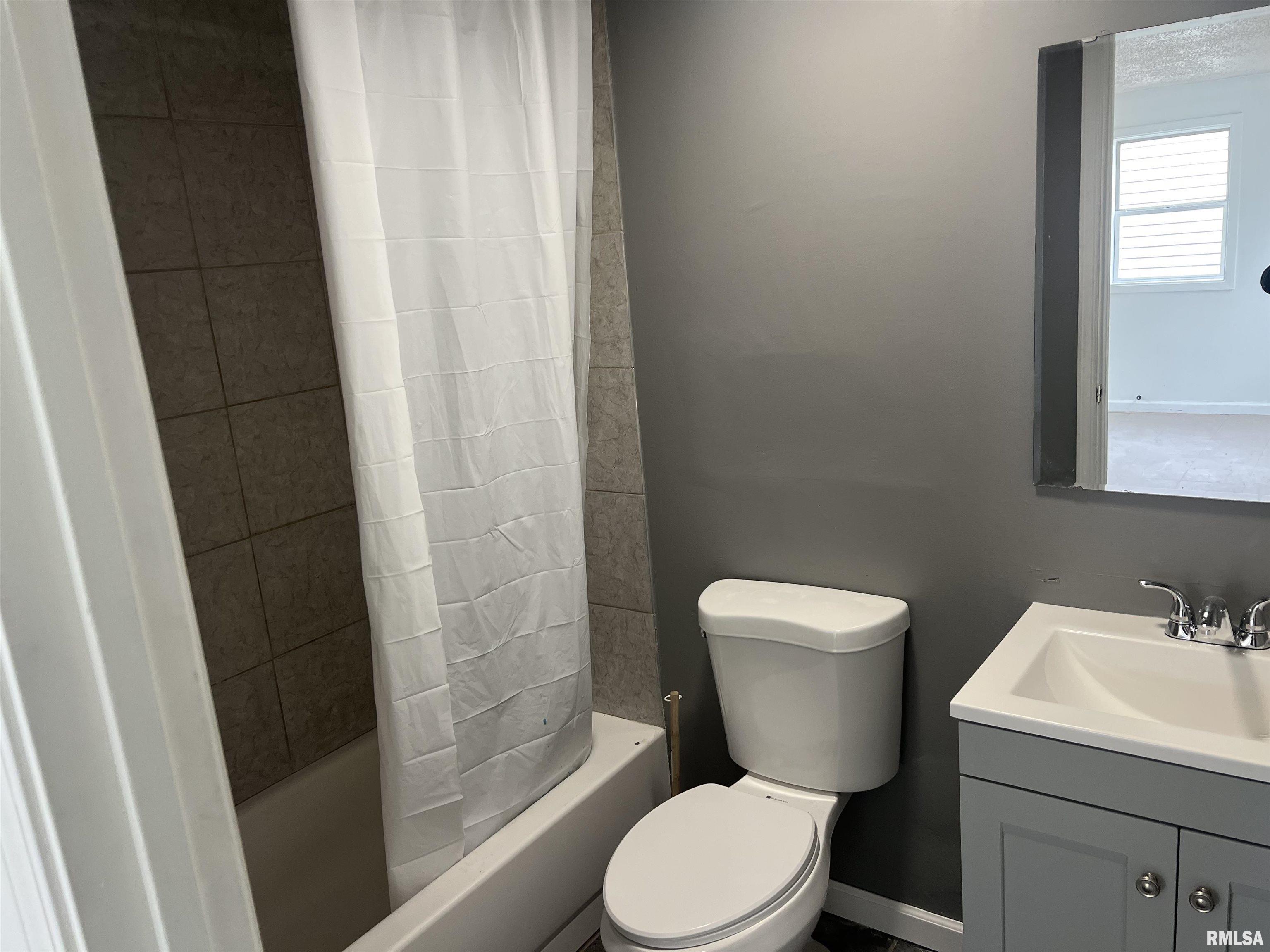 7379 Riverview Road, Thomson, Illinois image 10