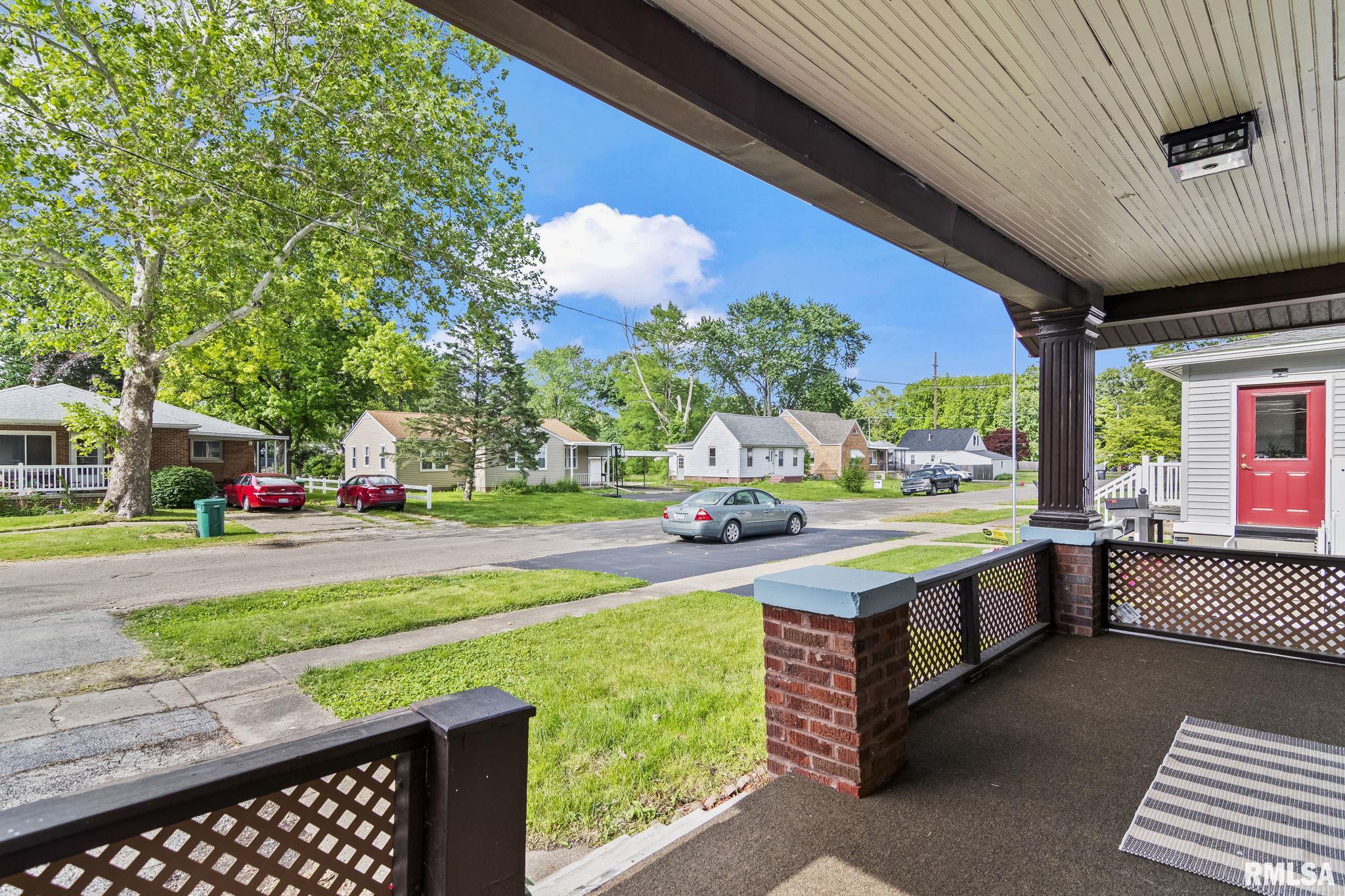 2352 E Converse Avenue, Springfield, Illinois image 2