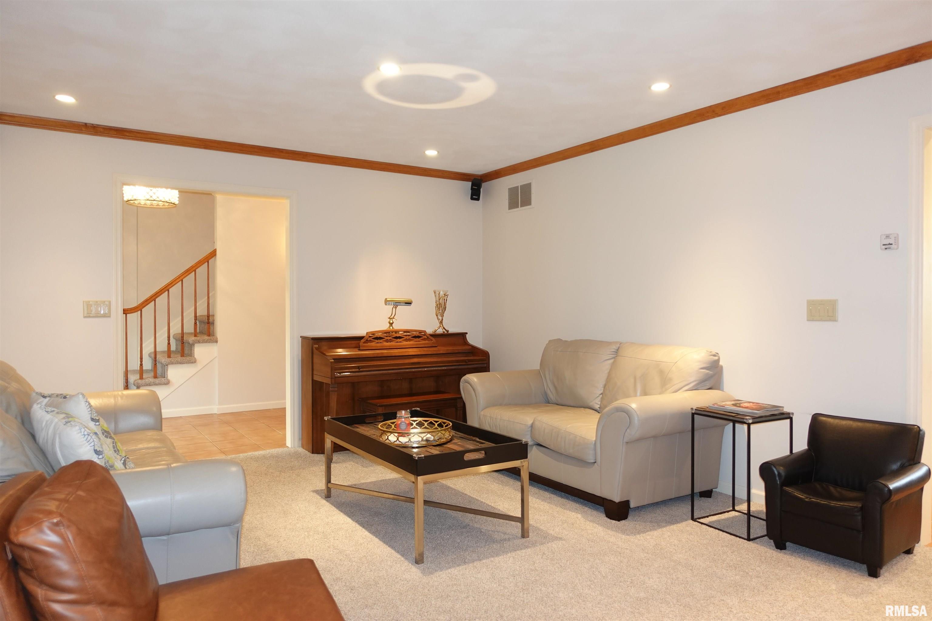 30 Hackberry Circle, Galesburg, Illinois image 18