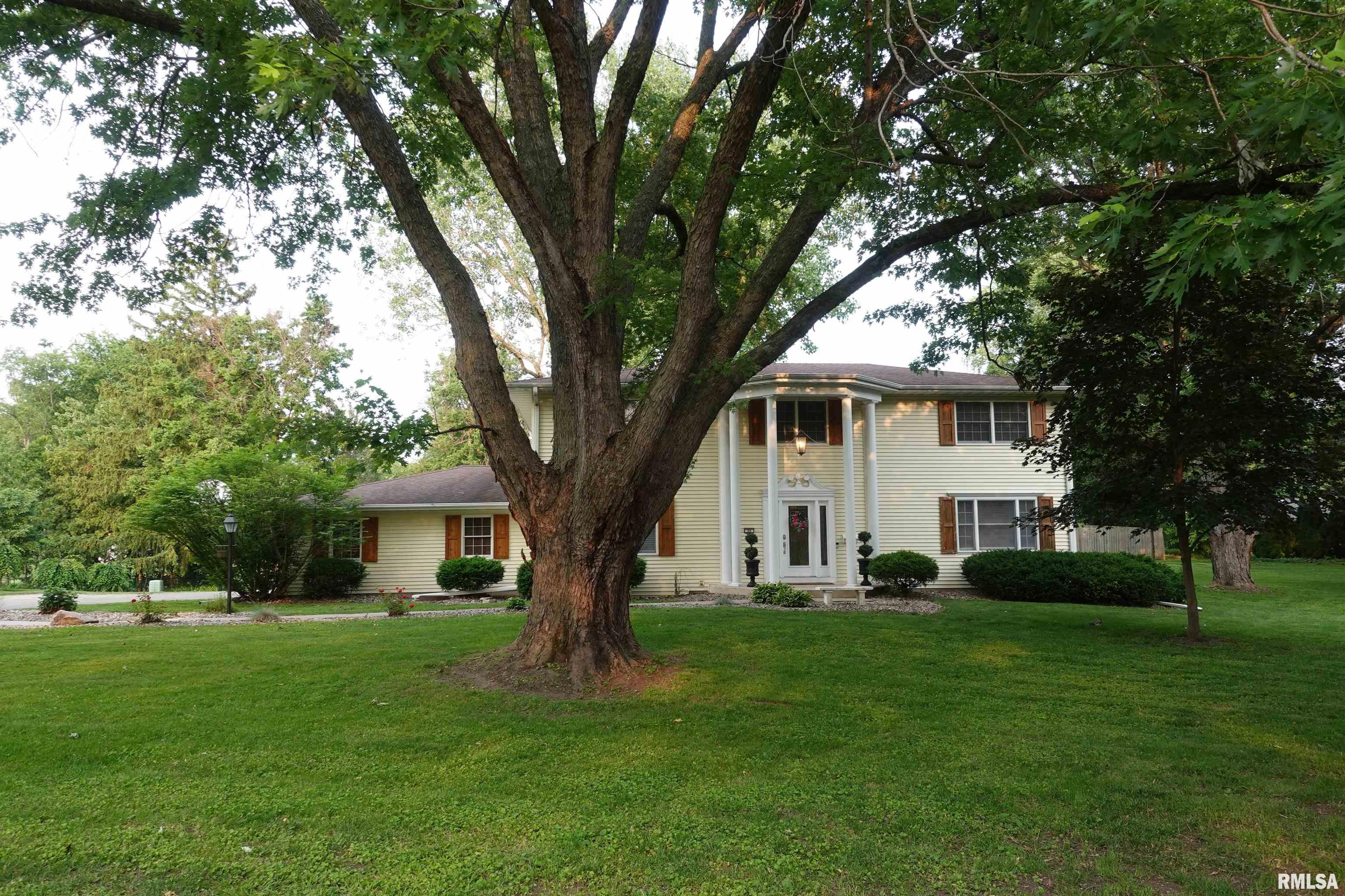 30 Hackberry Circle, Galesburg, Illinois image 3