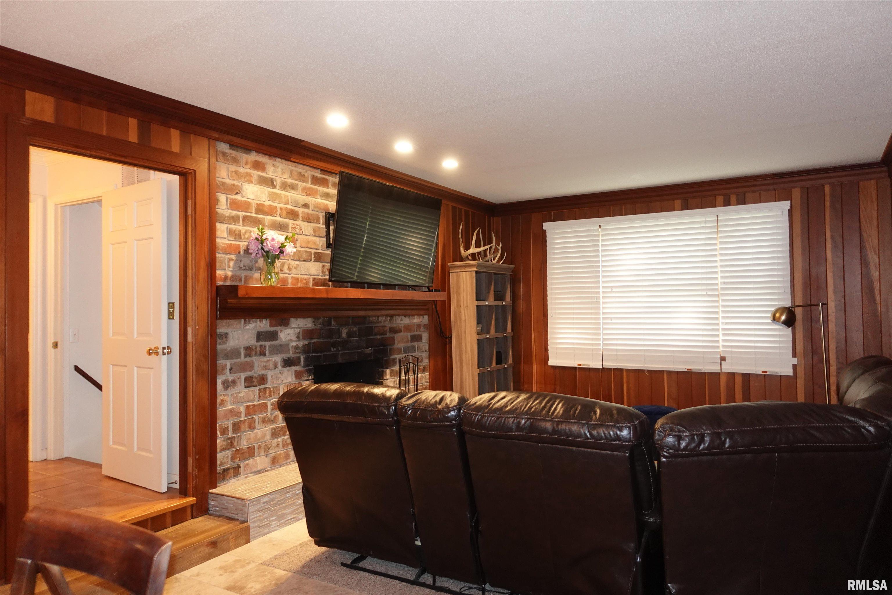 30 Hackberry Circle, Galesburg, Illinois image 30