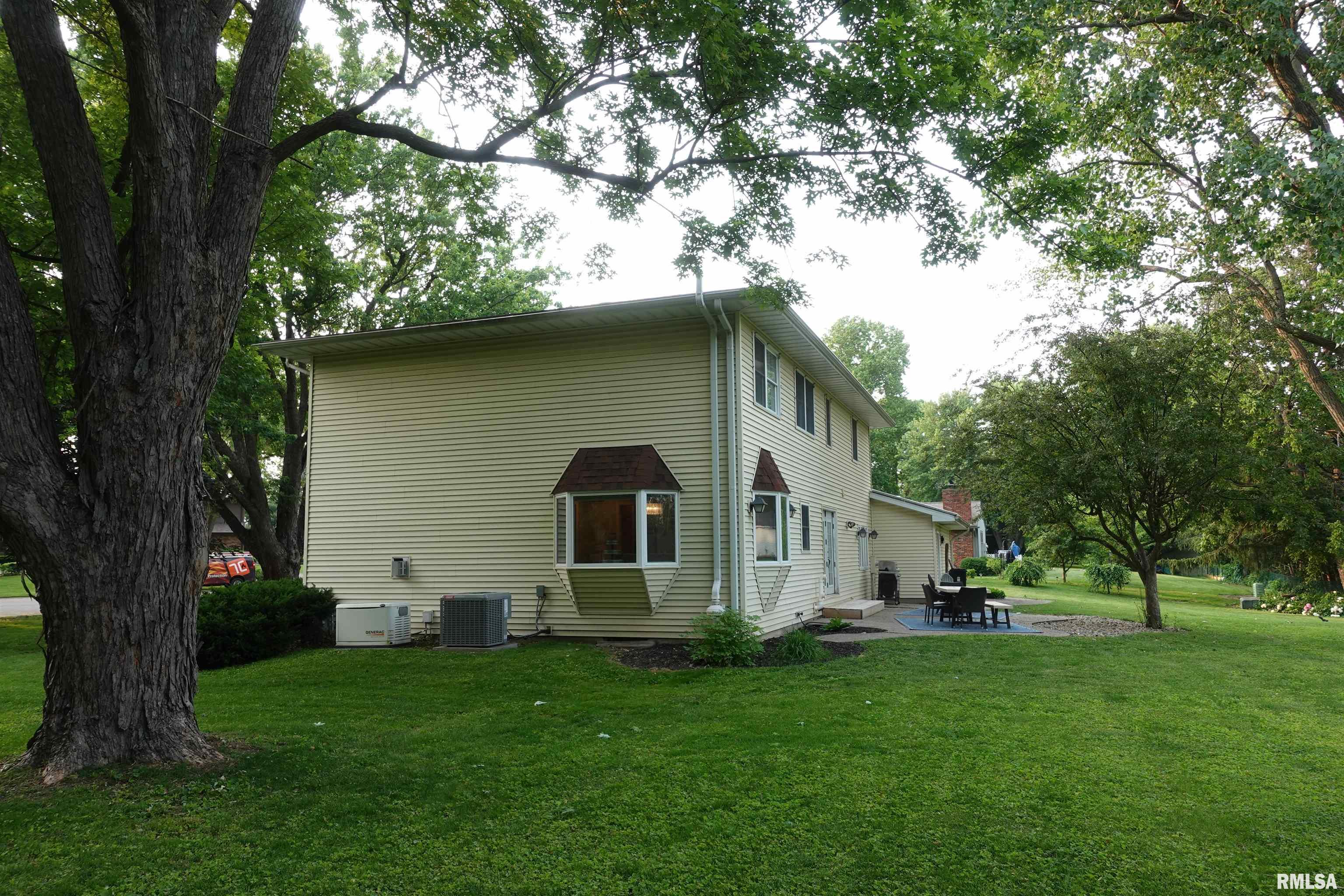 30 Hackberry Circle, Galesburg, Illinois image 5