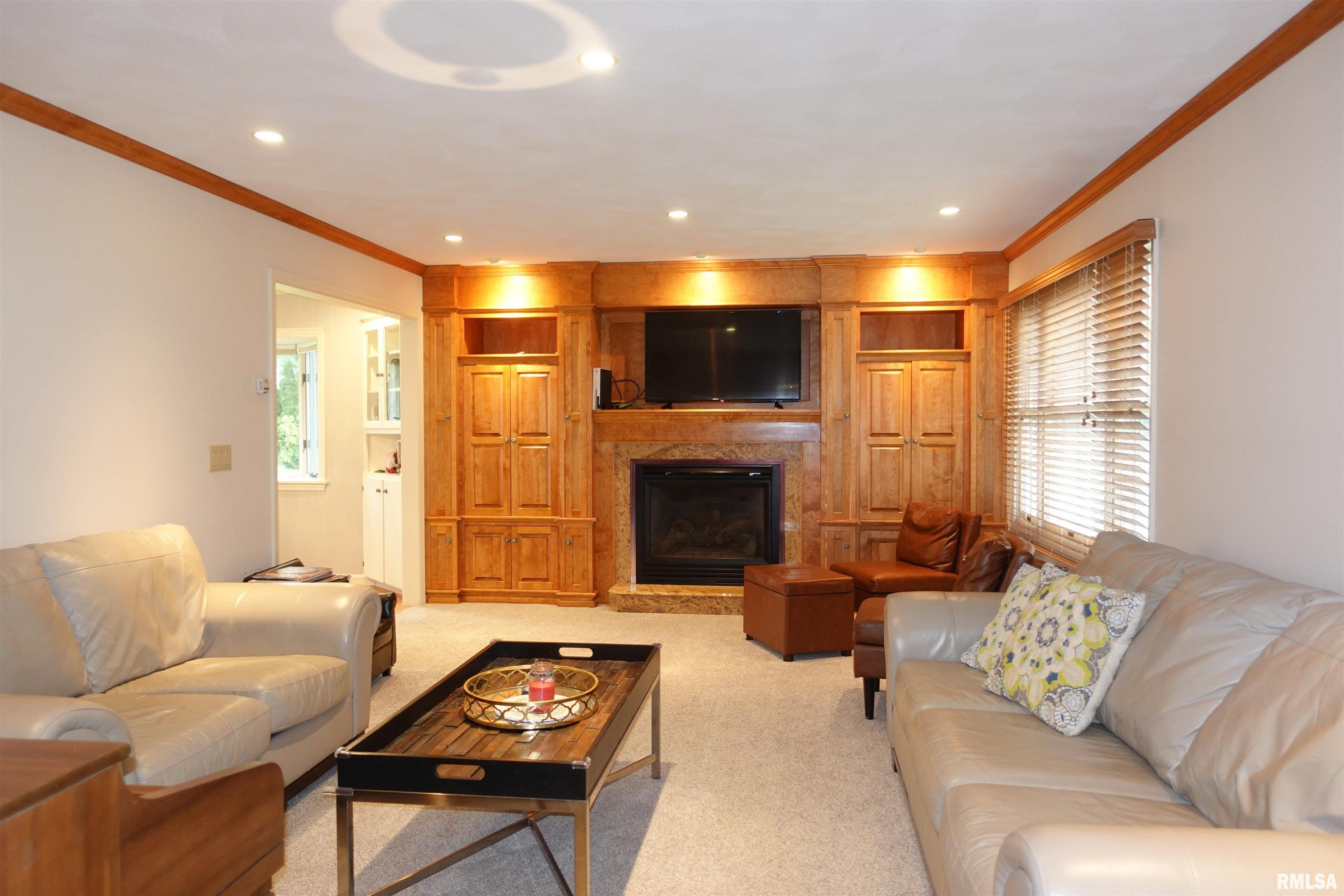 30 Hackberry Circle, Galesburg, Illinois image 16