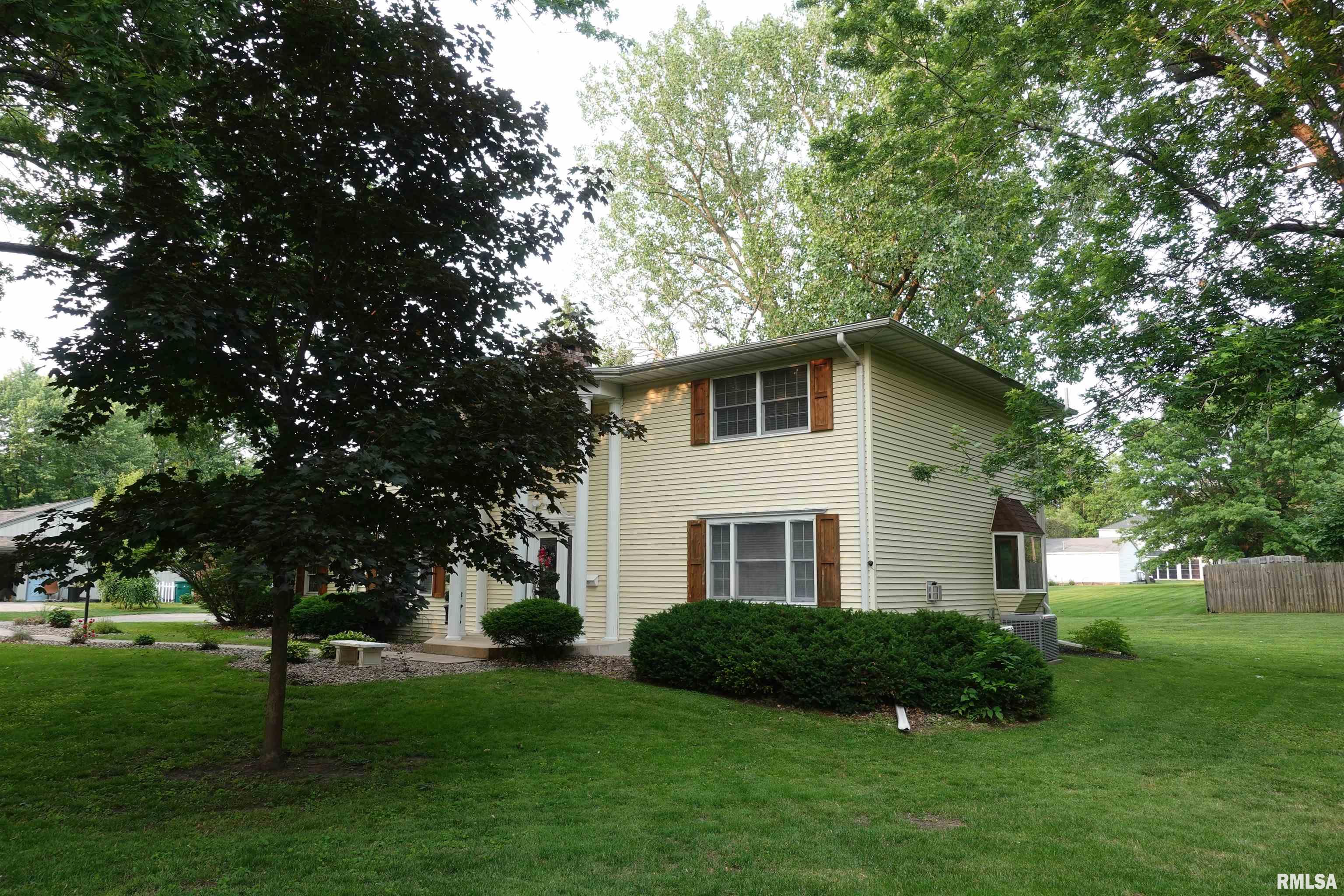 30 Hackberry Circle, Galesburg, Illinois image 4