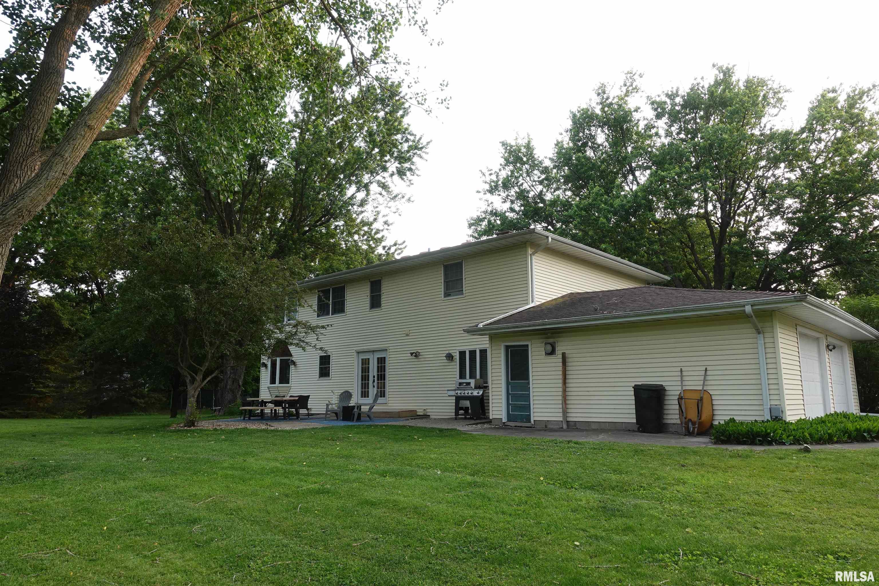 30 Hackberry Circle, Galesburg, Illinois image 8