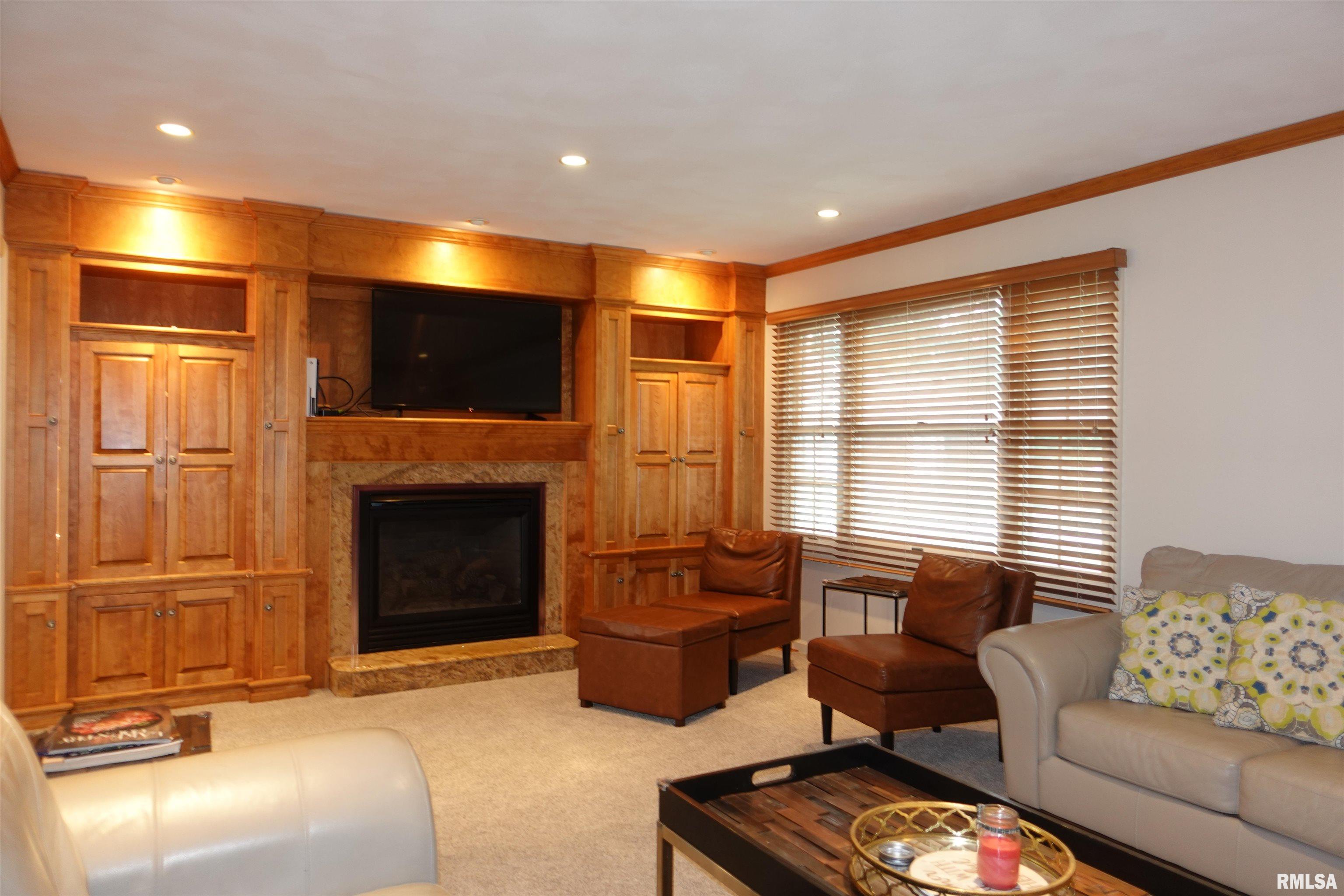 30 Hackberry Circle, Galesburg, Illinois image 15