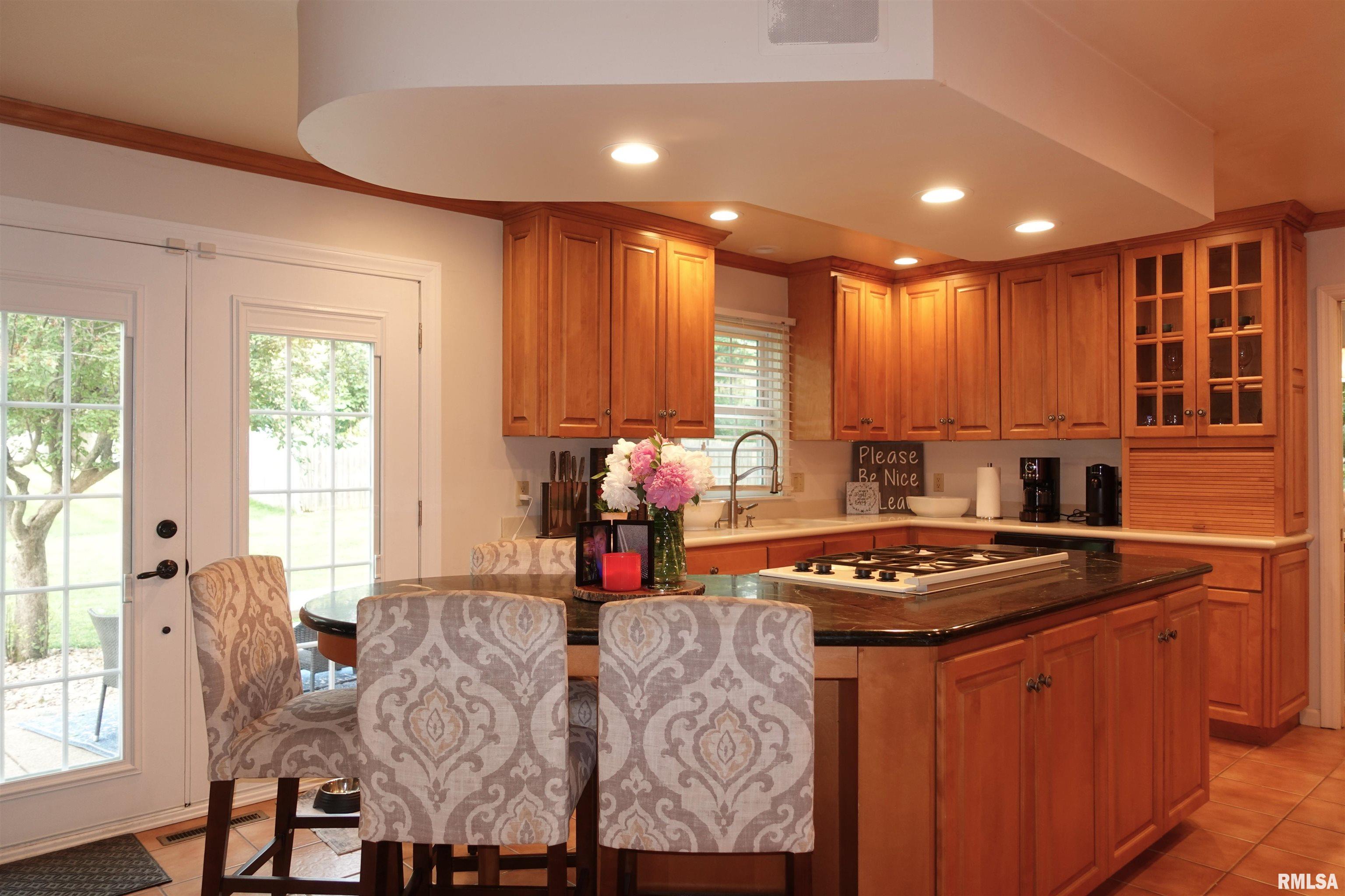 30 Hackberry Circle, Galesburg, Illinois image 25