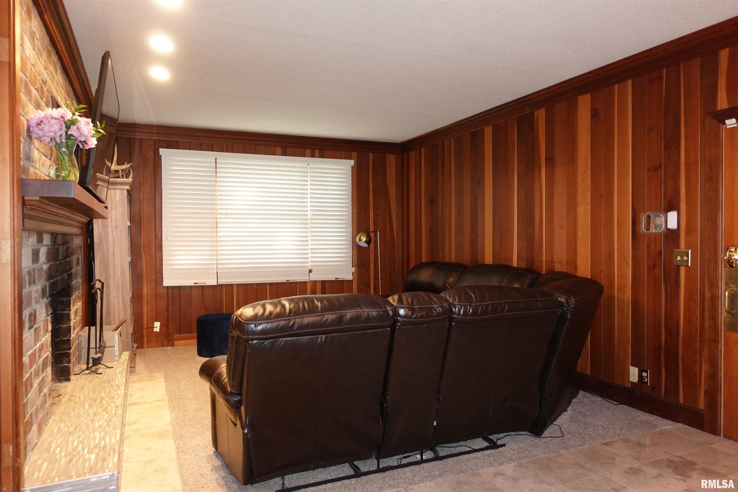 30 Hackberry Circle, Galesburg, Illinois image 29