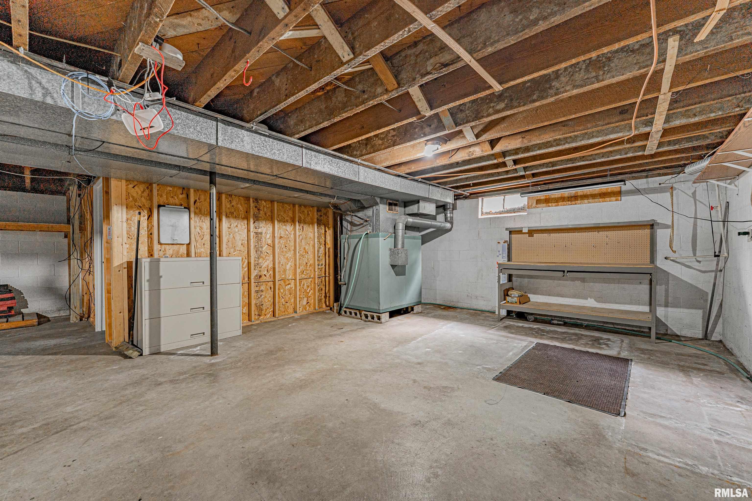 763 600th Avenue, Elkhart, Illinois image 17