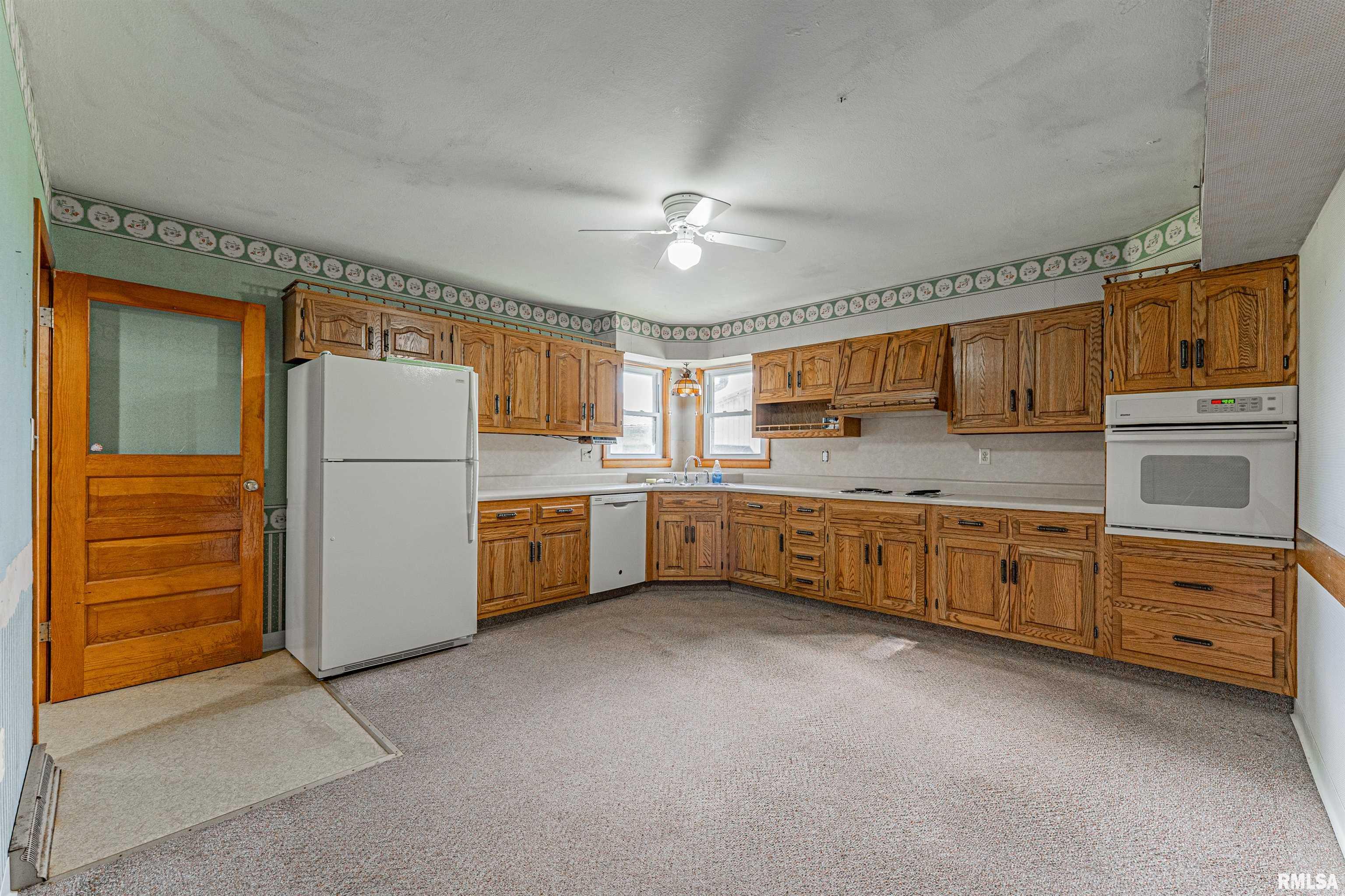 763 600th Avenue, Elkhart, Illinois image 4
