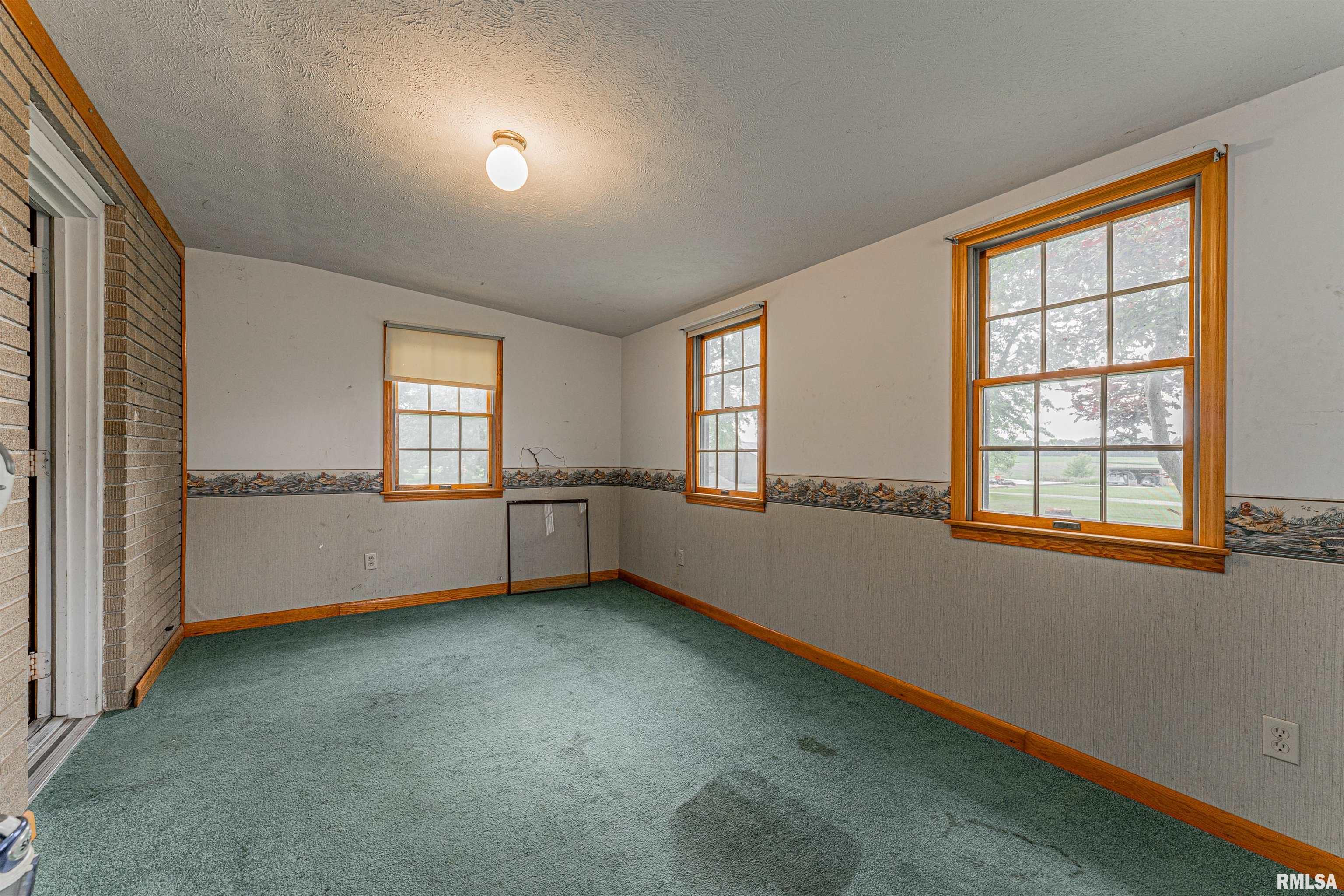 763 600th Avenue, Elkhart, Illinois image 21