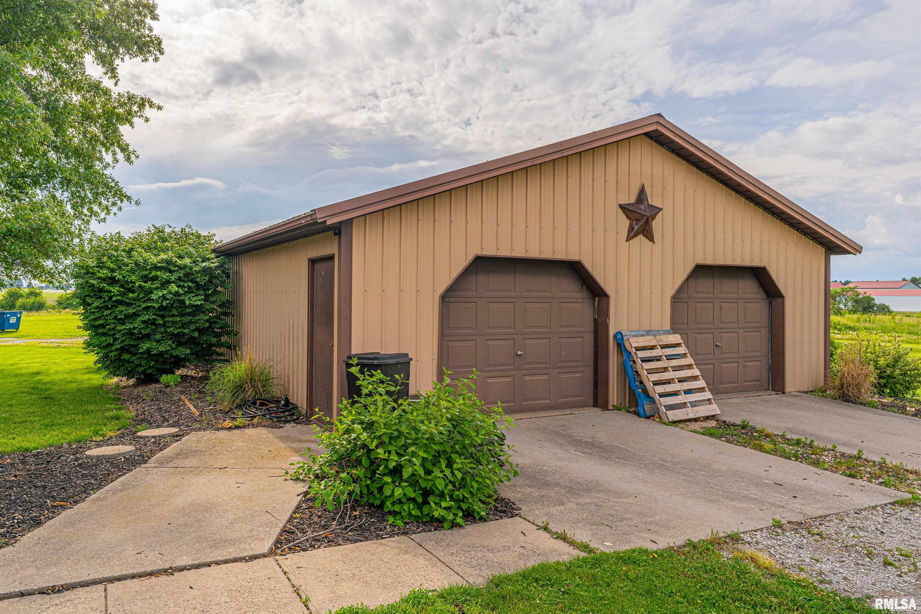 763 600th Avenue, Elkhart, Illinois image 3