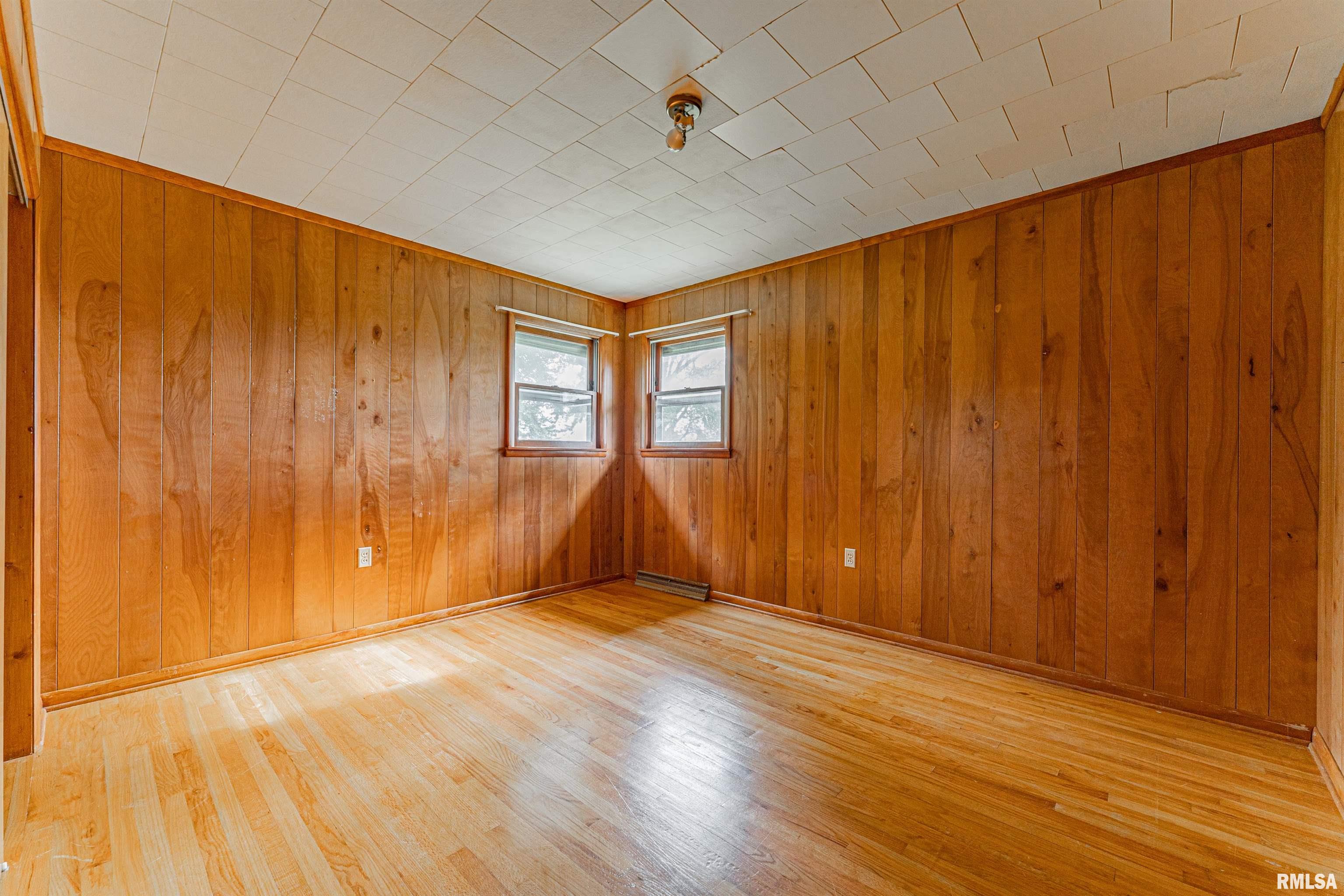 763 600th Avenue, Elkhart, Illinois image 12