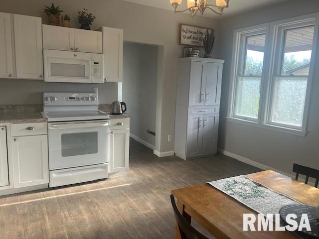 3704 W Malone Street, Peoria, Illinois image 9