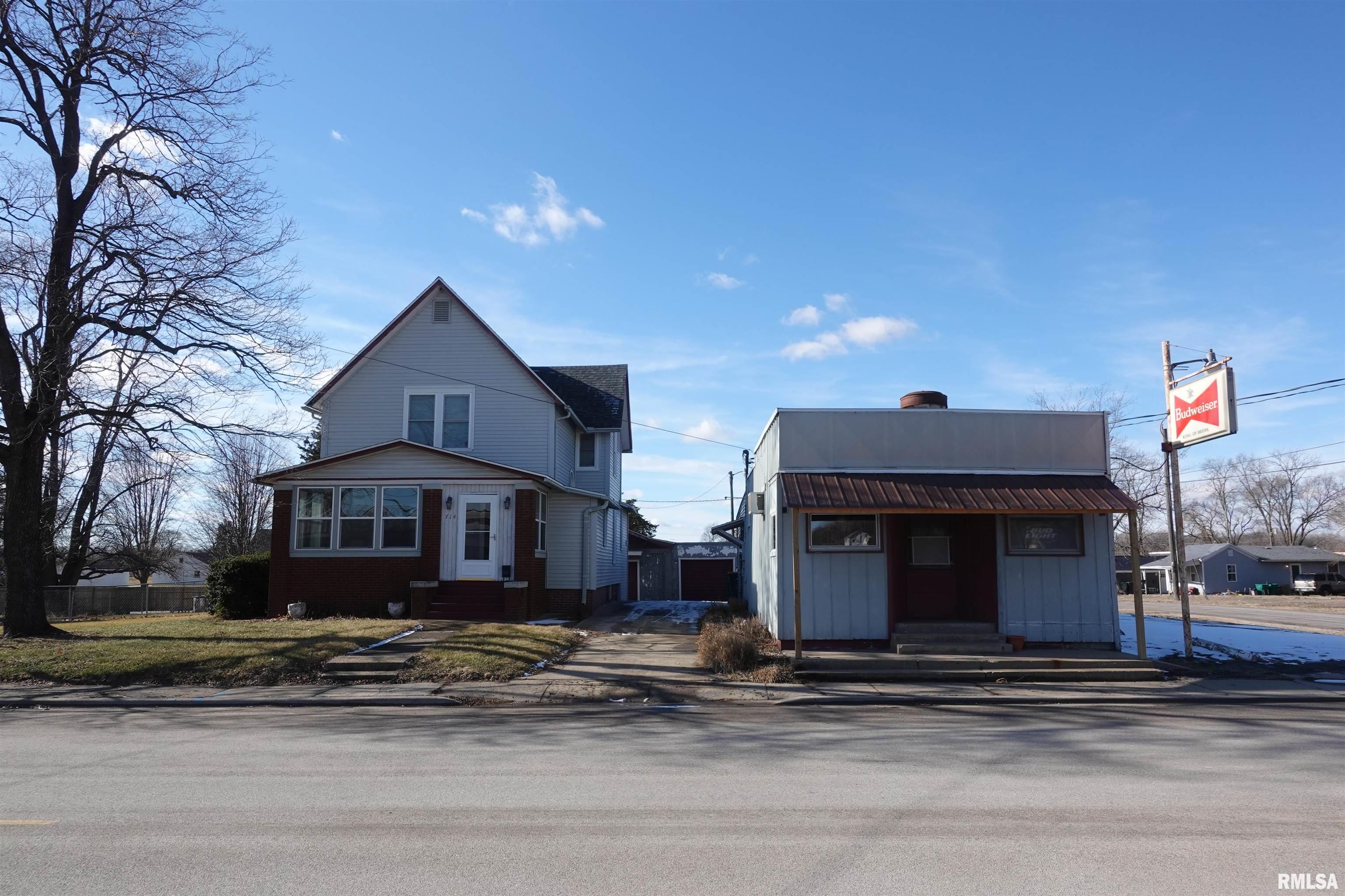 714 S Henderson Street, Galesburg, Illinois image 1