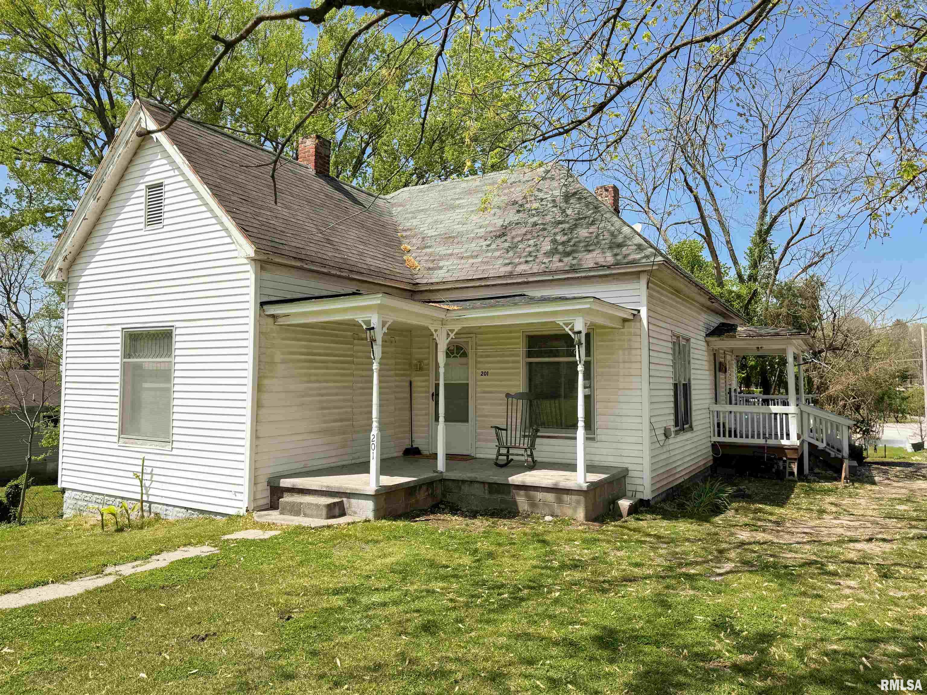 201 W Market Street, Jonesboro, Illinois image 2
