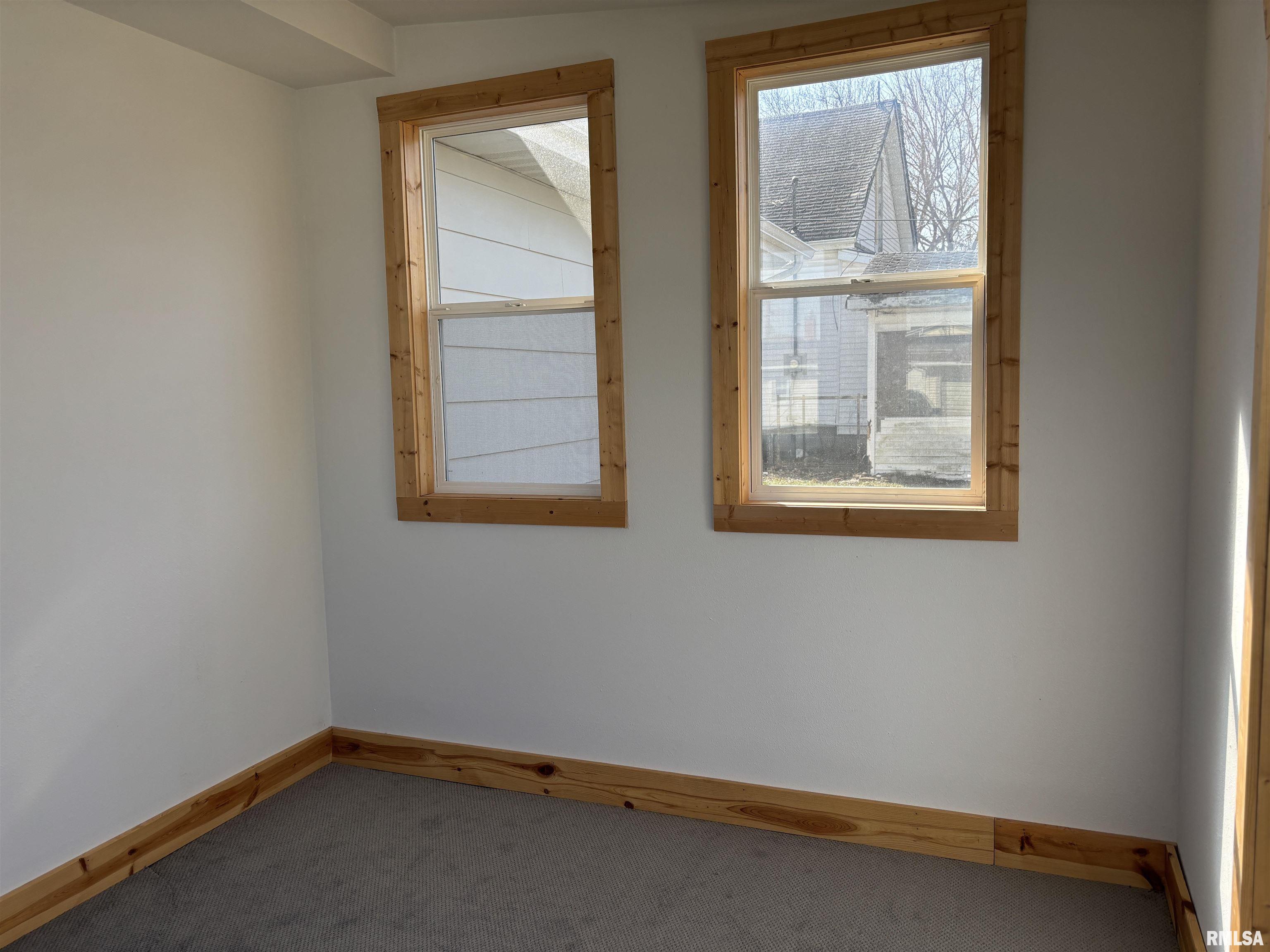 829 N Cheney Street, Taylorville, Illinois image 16