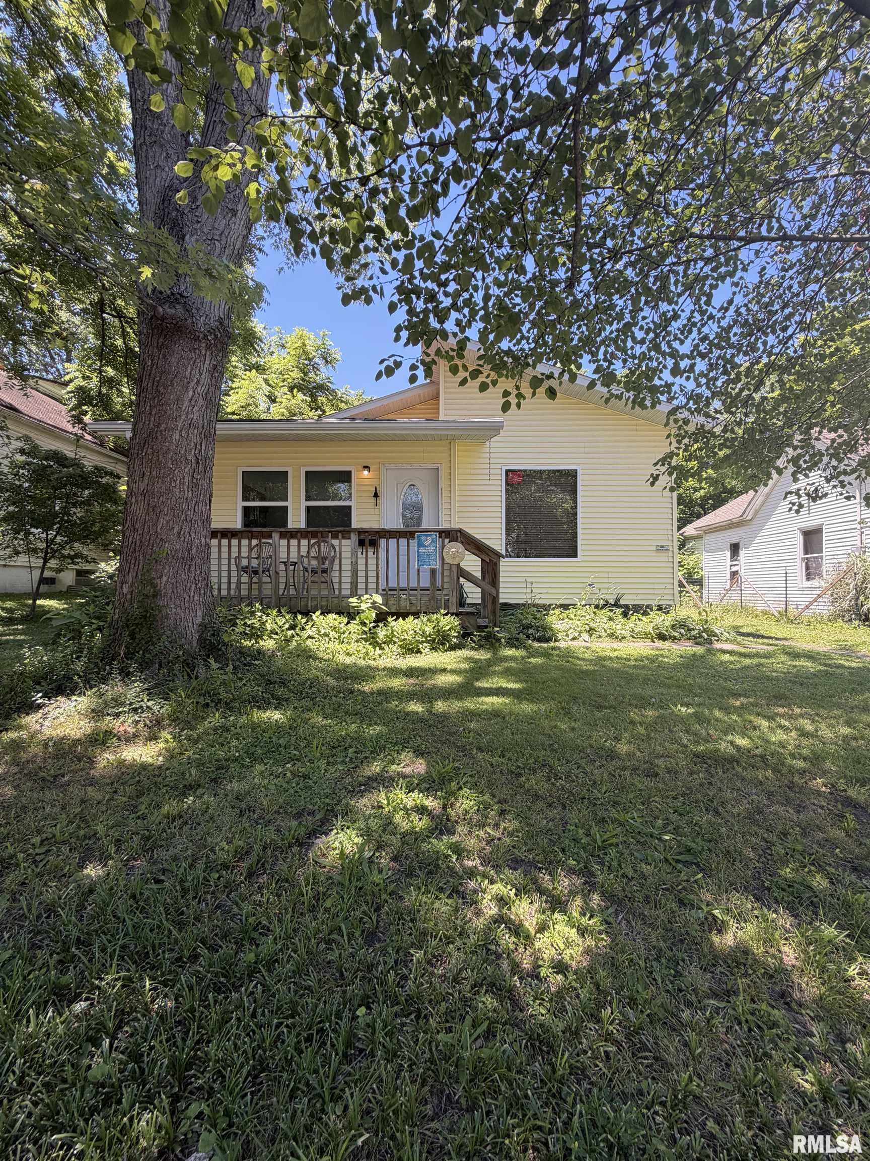 Photo 1 of 22 — 510 N Michaels Street, Carbondale, IL 62901