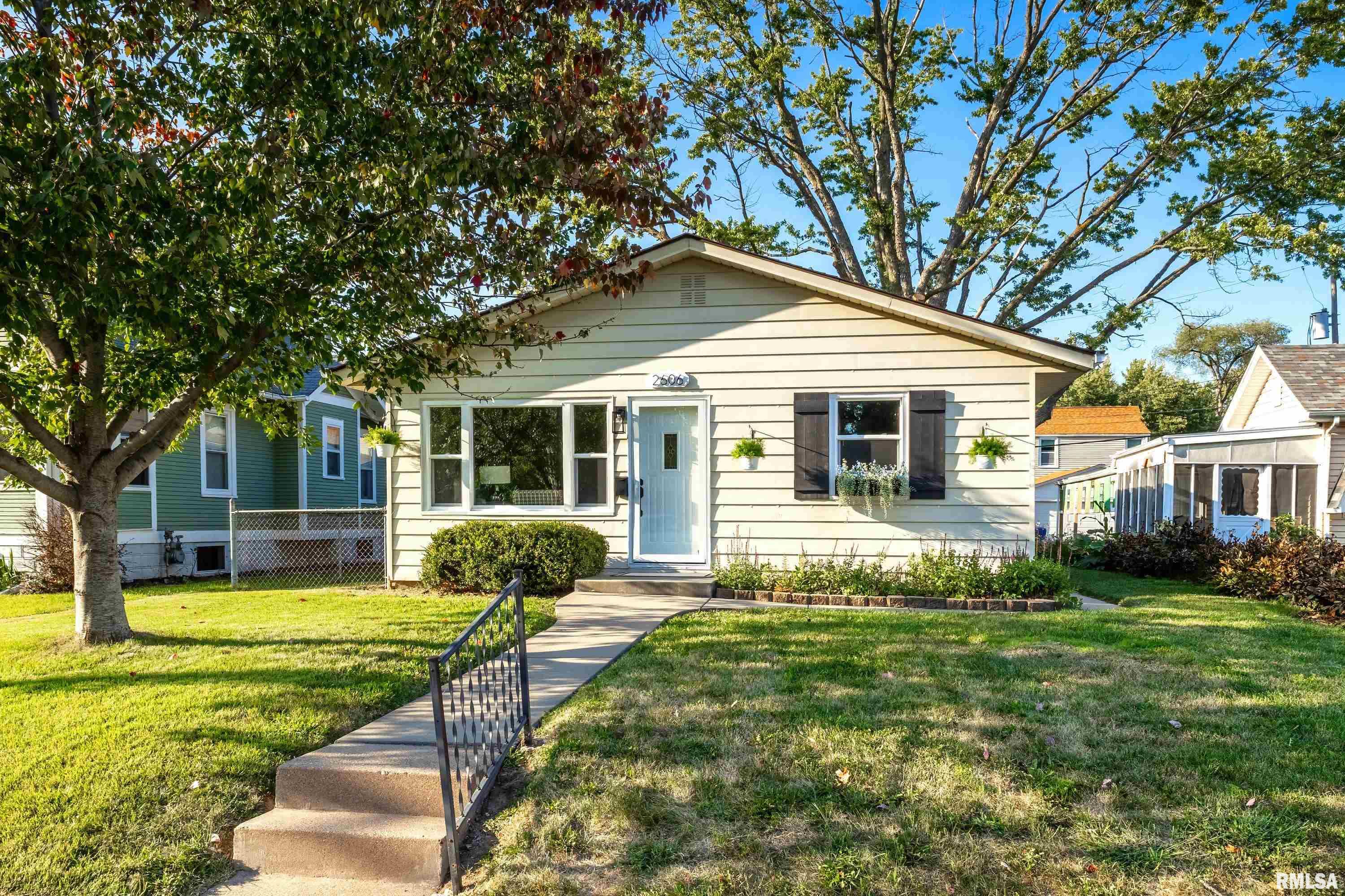 2606 E Pleasant Street, Davenport, Iowa image 28