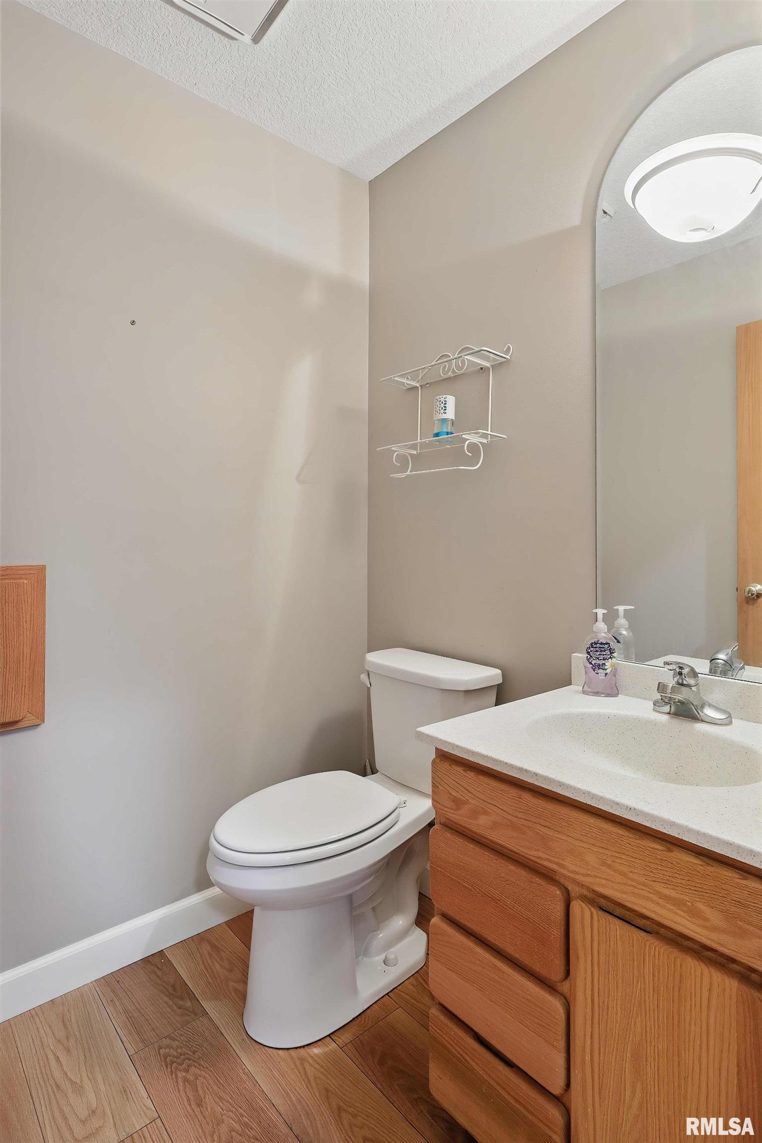 4210 Hayes Court, Davenport, Iowa image 18