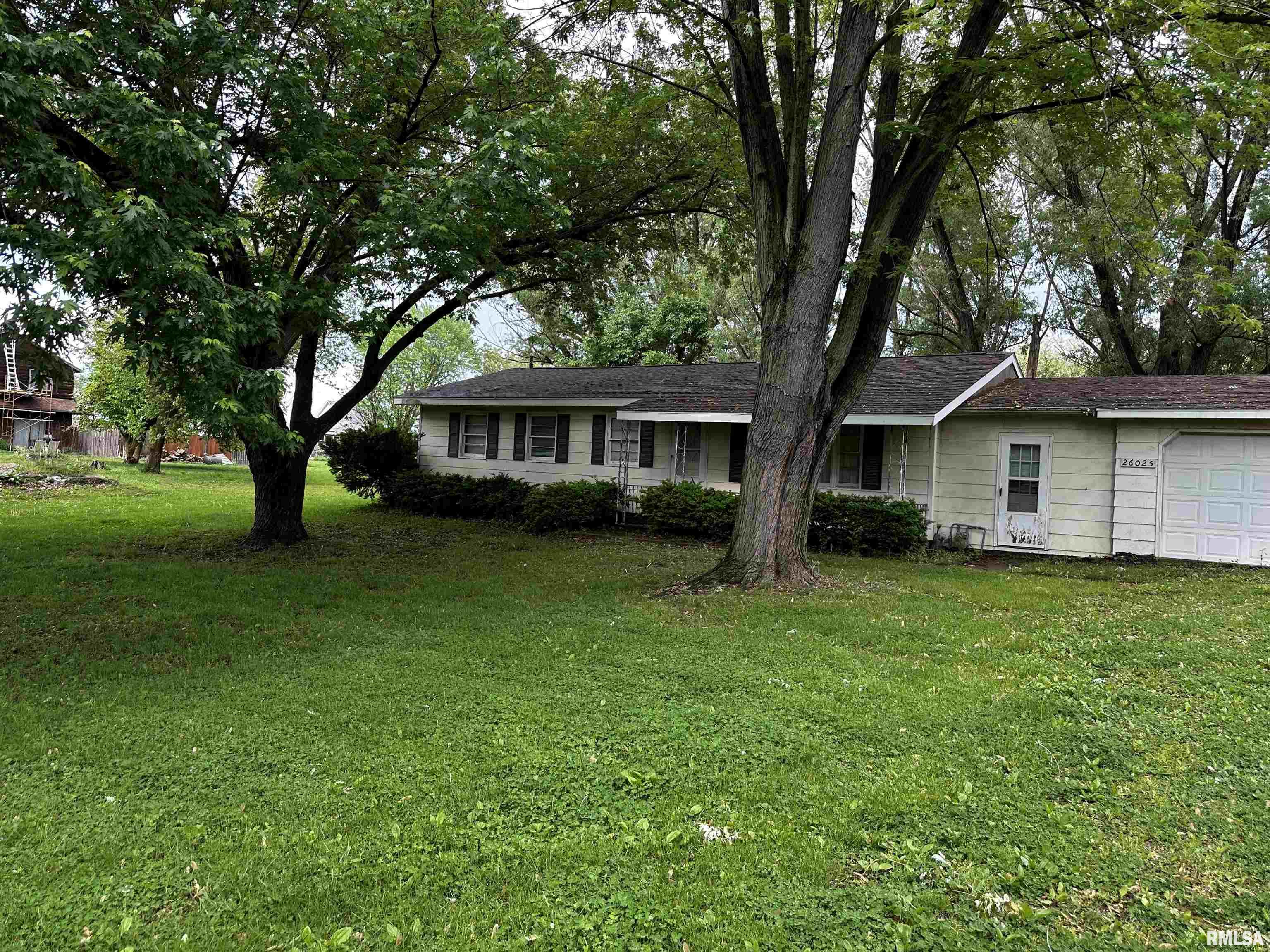26025 N Weldon Road, Canton, Illinois image 1