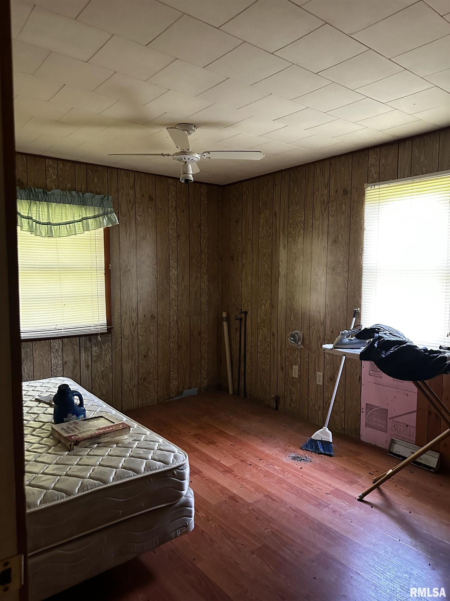 26025 N Weldon Road, Canton, Illinois image 6
