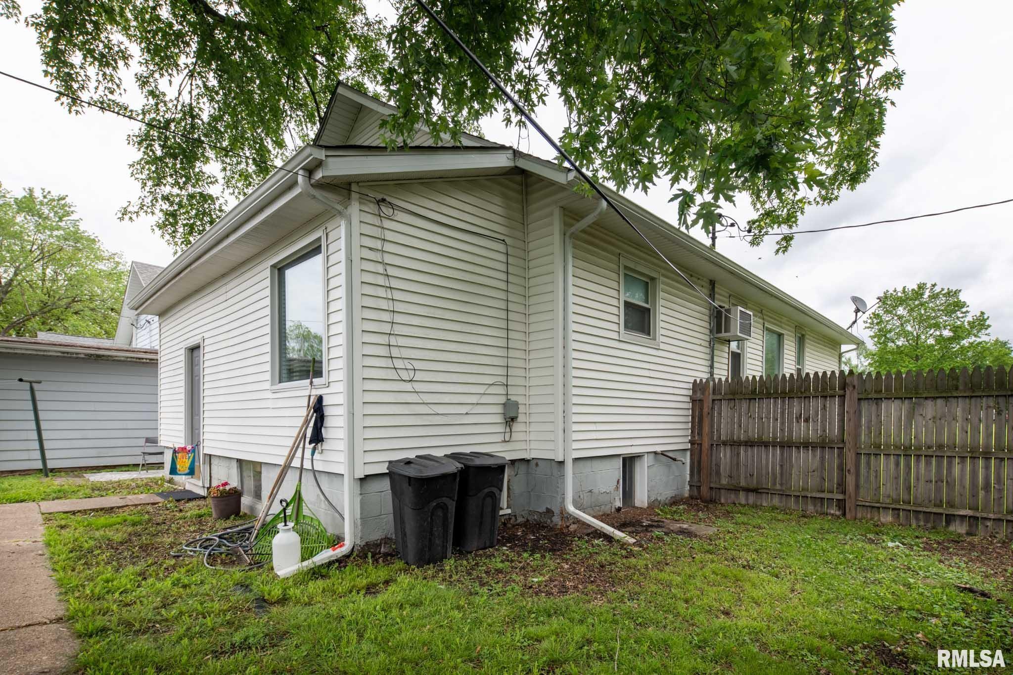 301 N 11th Street, Herrin, Illinois image 25