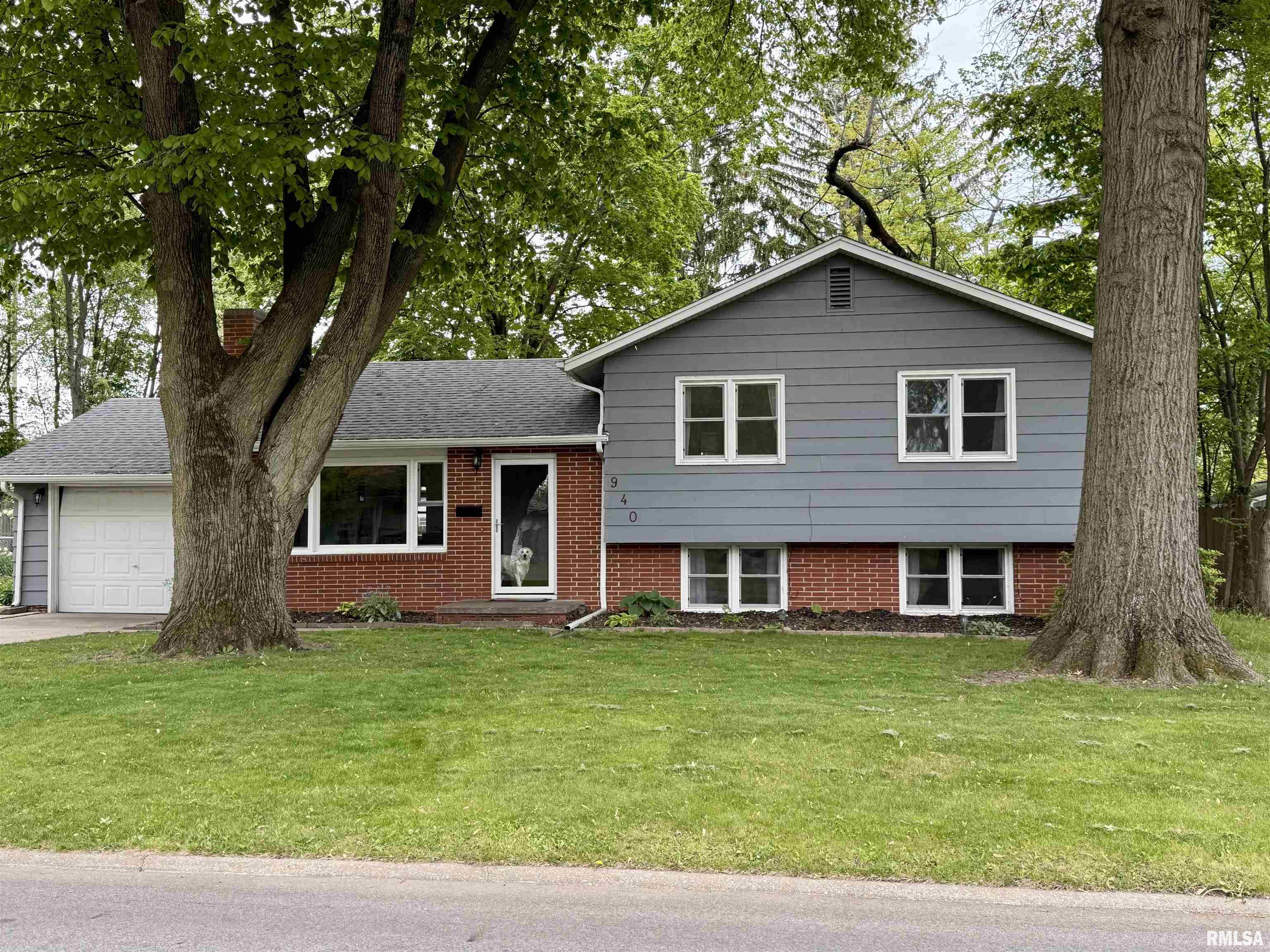 940 Memorial Drive, Macomb, Illinois image 26