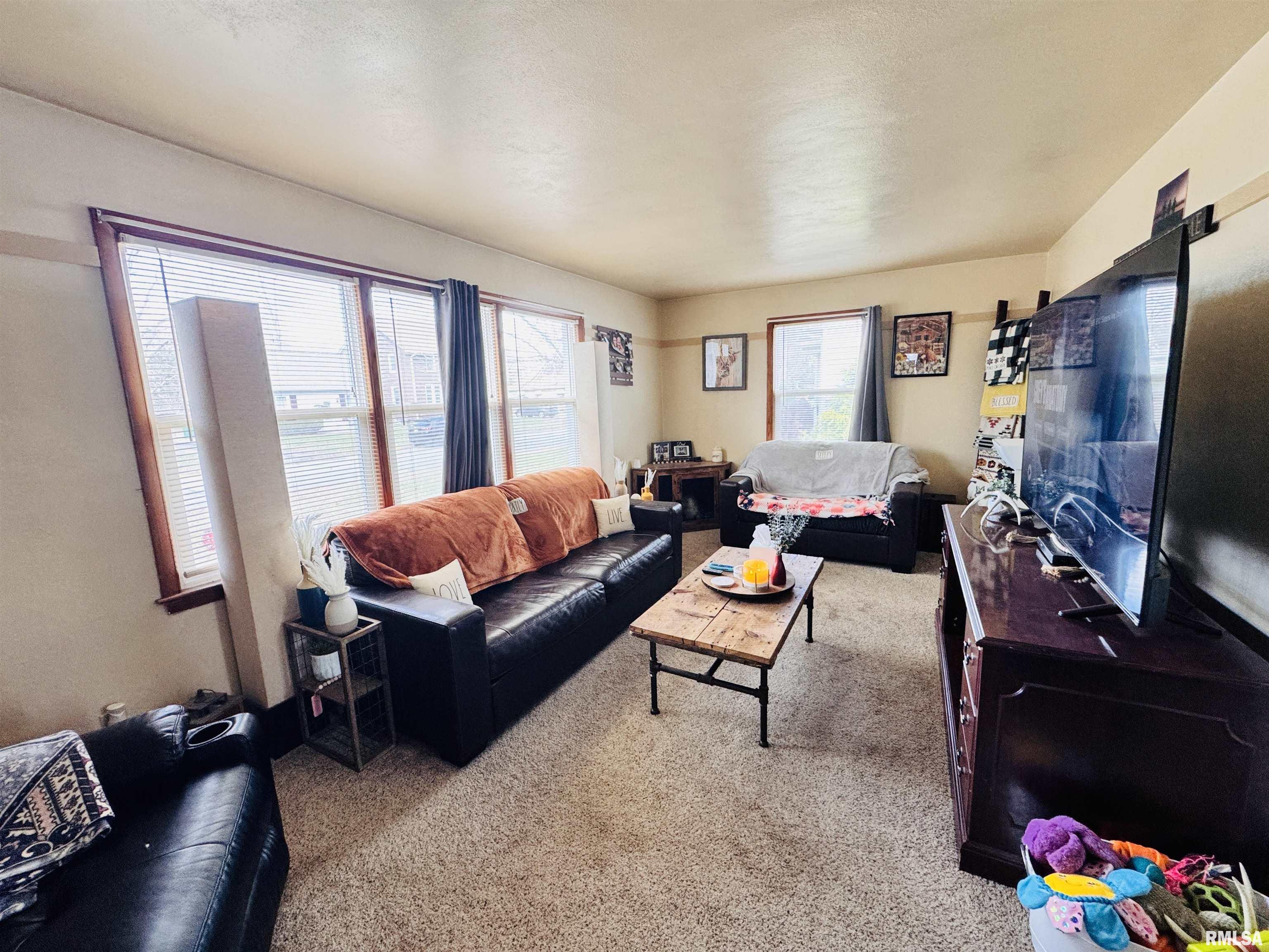 721 W Carroll Street, Macomb, Illinois image 7