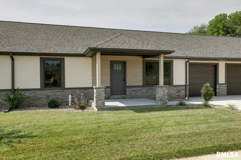 Homes For Sale - 2821 N 23rd Street<br/> Adams County, Quincy, IL 62305