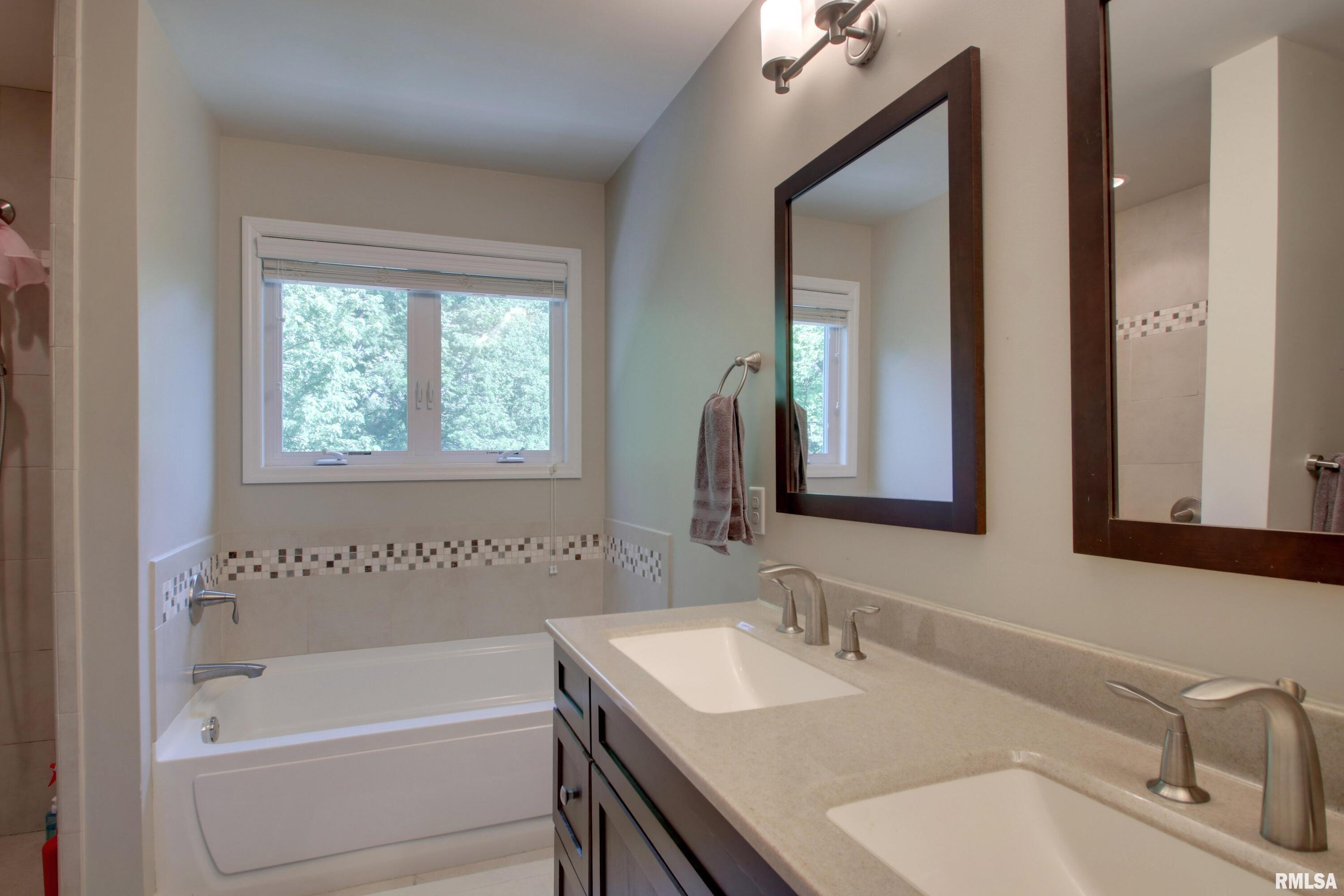 507 W Fairway Drive, Quincy, Illinois image 18