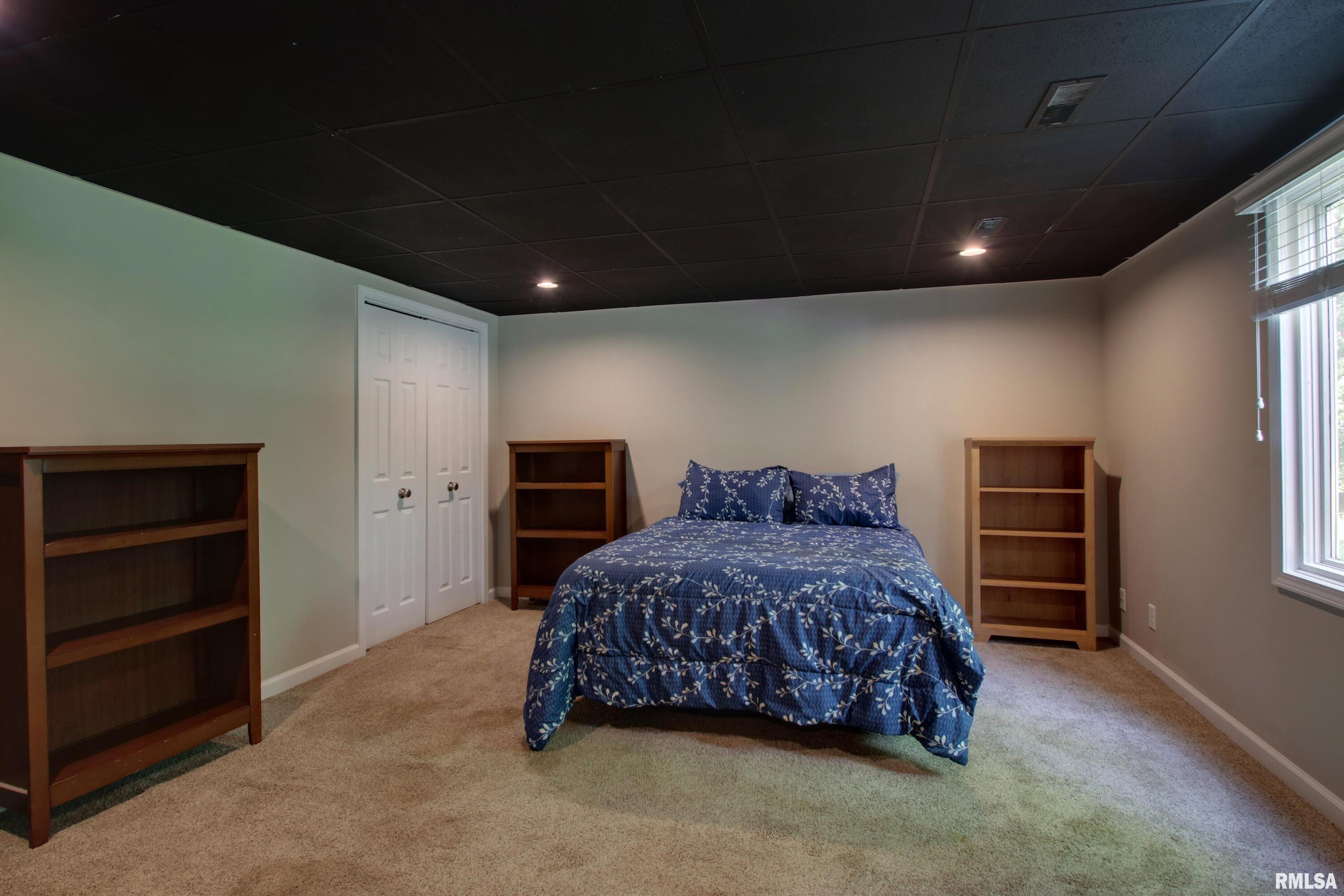 507 W Fairway Drive, Quincy, Illinois image 14