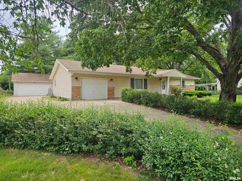Homes For Sale - 5306 E Cambron Avenue<br/> Peoria County, Chillicothe, IL 61523