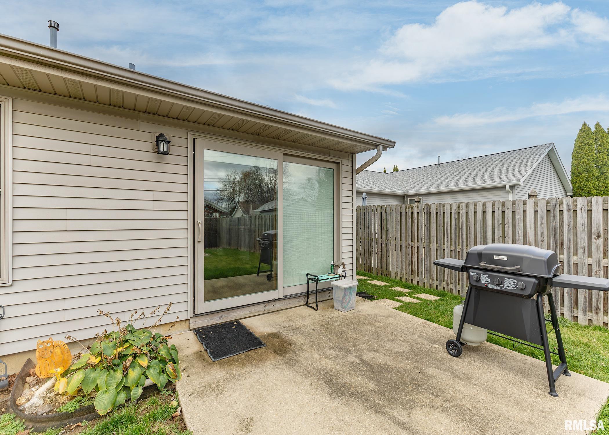 1909 13th Street, Silvis, Illinois image 23