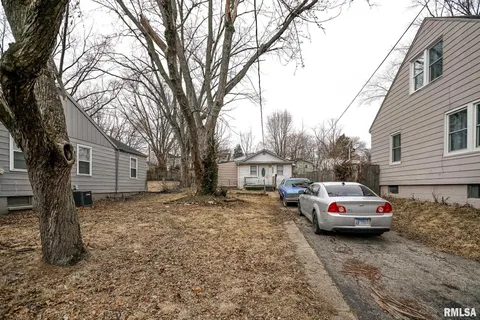 2215 N Flora Avenue, Peoria, IL 61604 - MLS#: PA1256144
