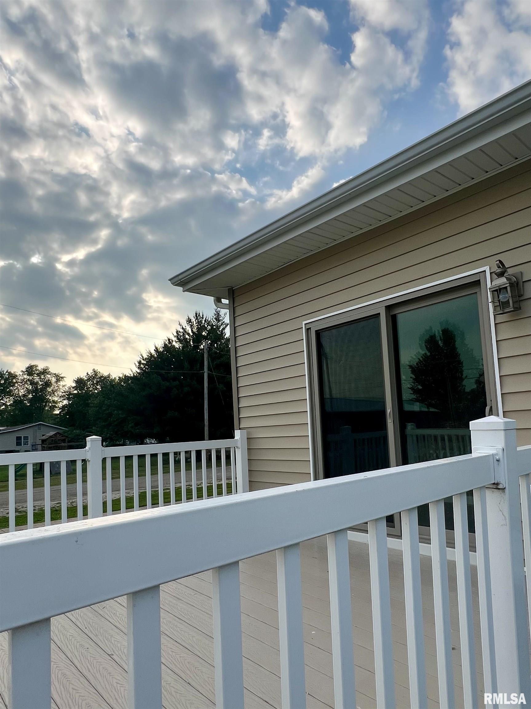 111 W Prairie Street, Camp Point, Illinois image 5