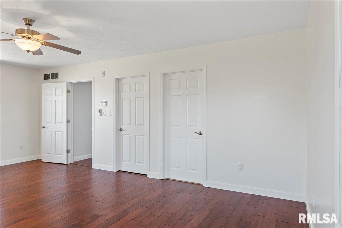1607 Thornhill Drive, Springfield, Illinois image 19