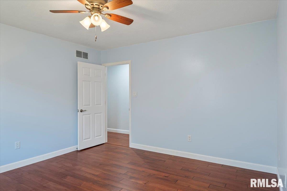1607 Thornhill Drive, Springfield, Illinois image 28