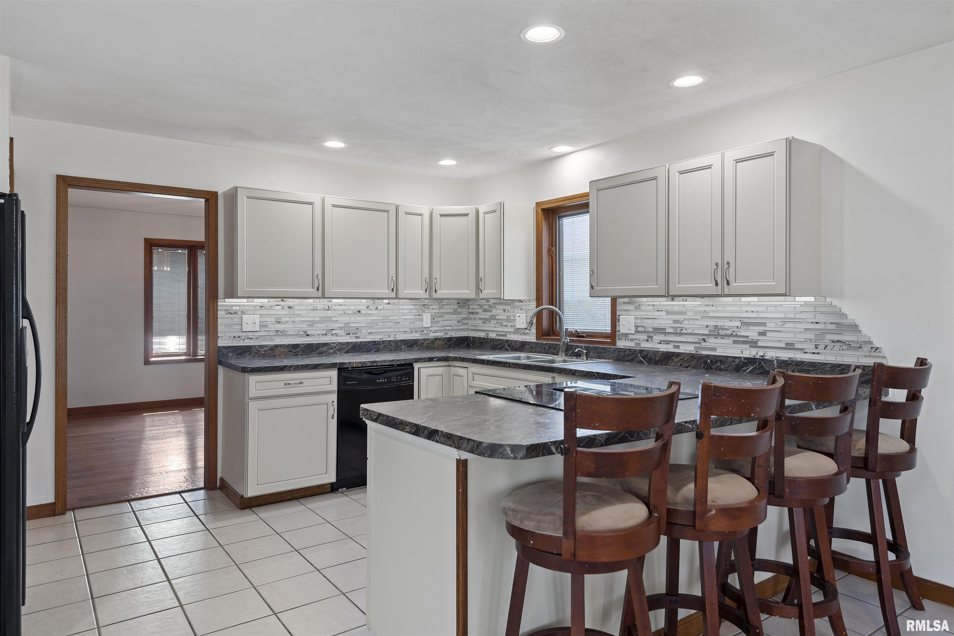 2509 Charlack Avenue, Springfield, Illinois image 10